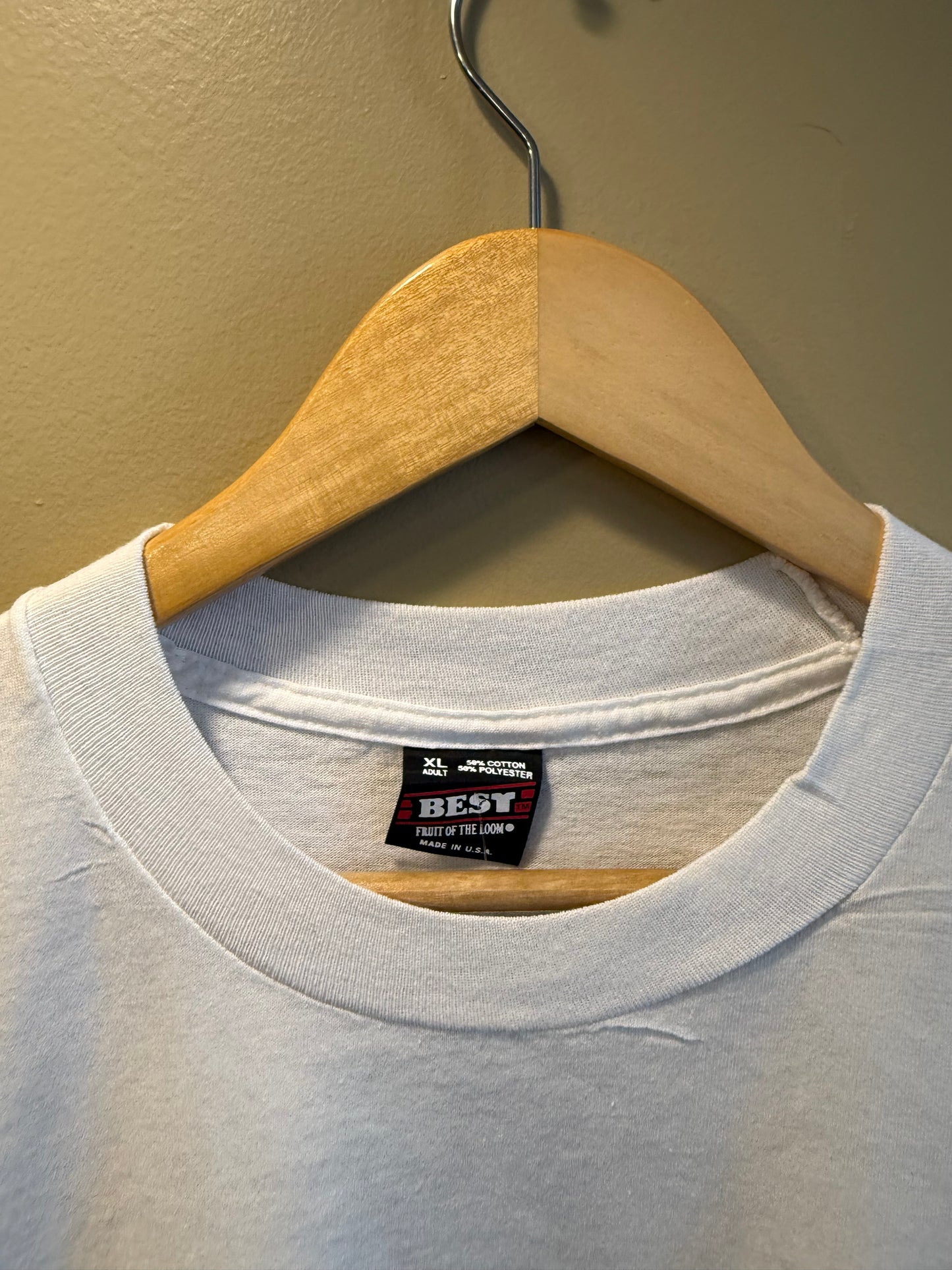 Vintage Asshole Airport T-Shirt- XL