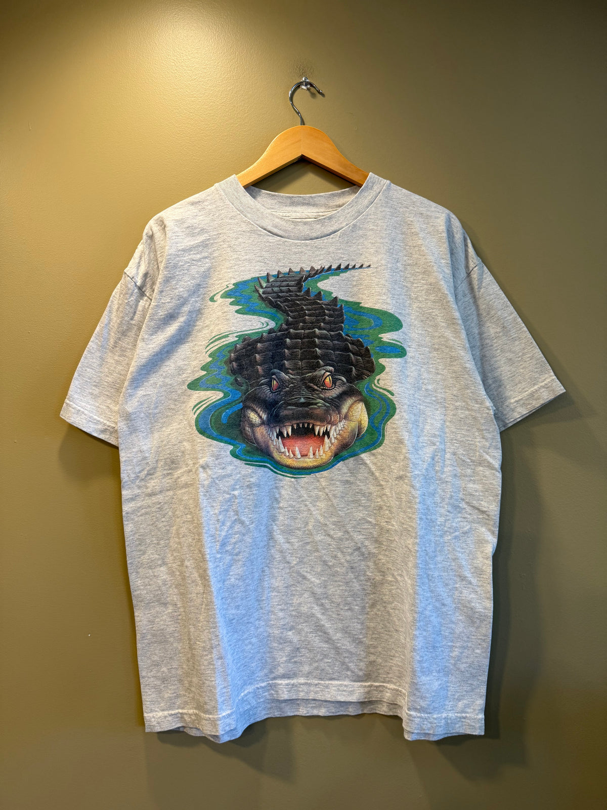 Vintage Crocodile Nature T-Shirt- XL