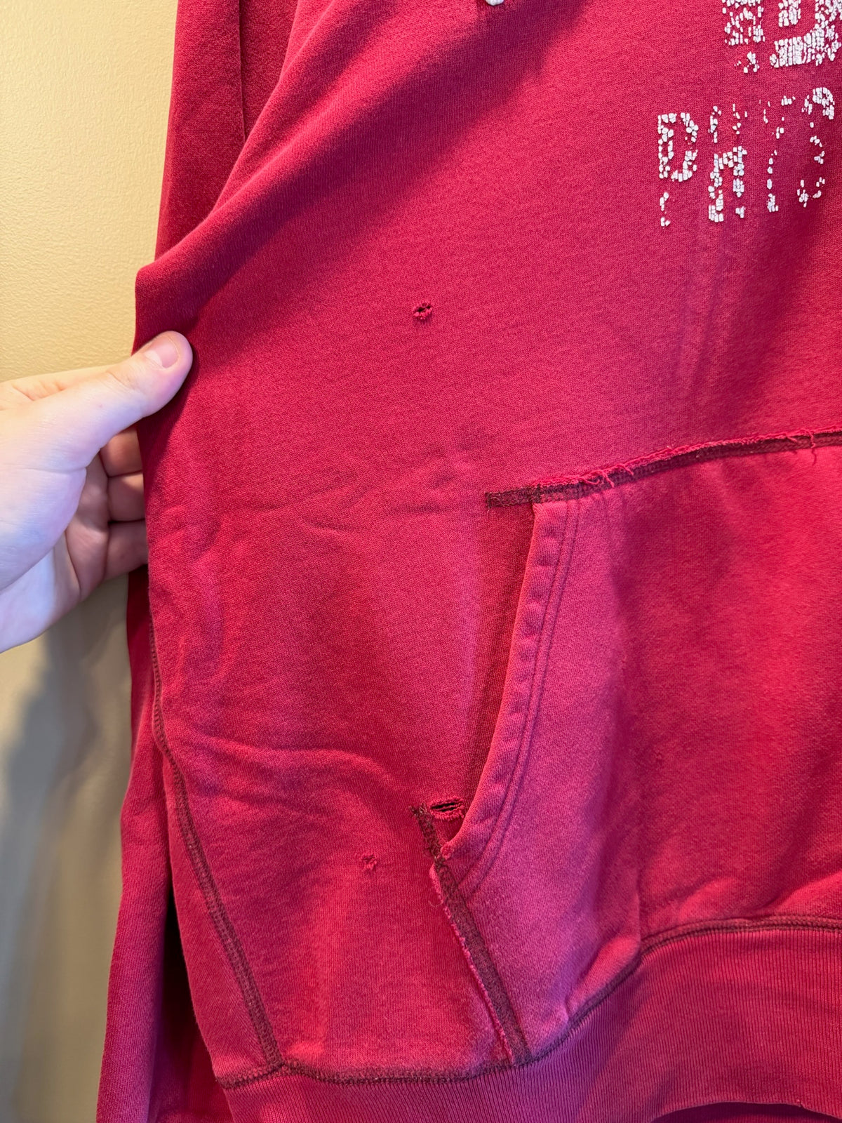 Vintage Y2K Aeropostale Red Hoodie Sweatshirt - L