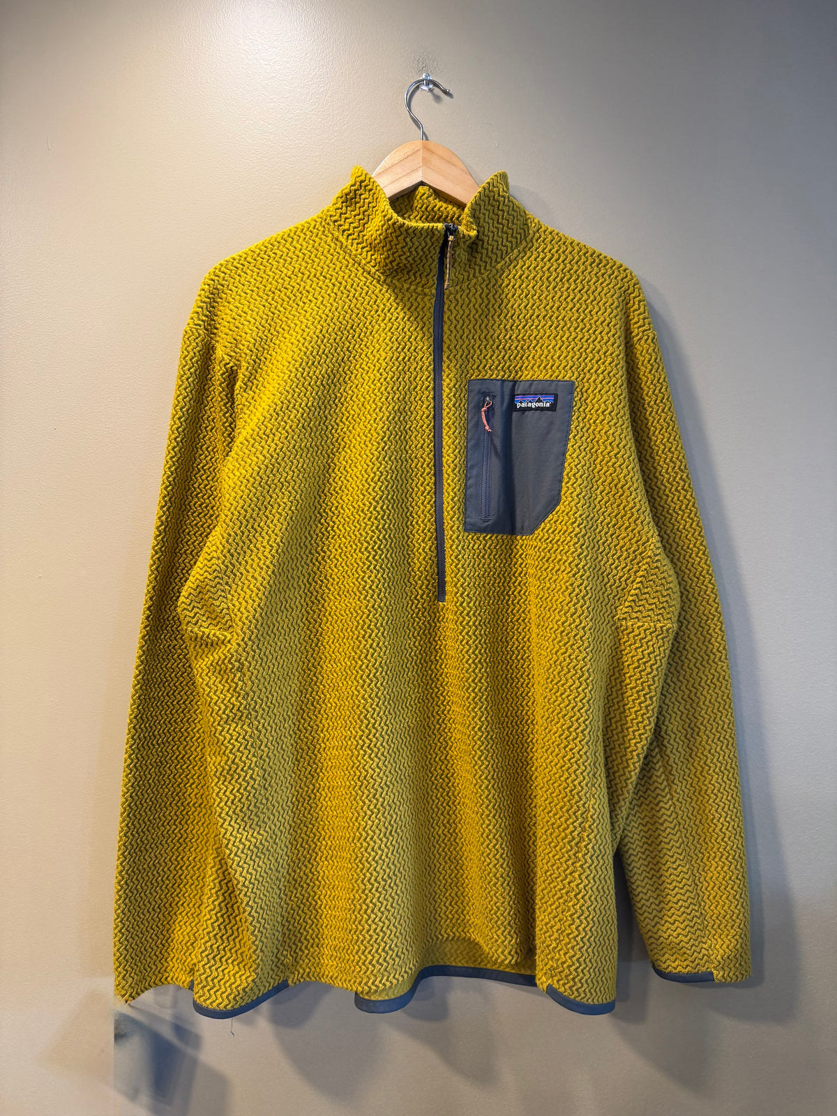Vintage Patagonia R2 Techface Yellow Jacket- XXL