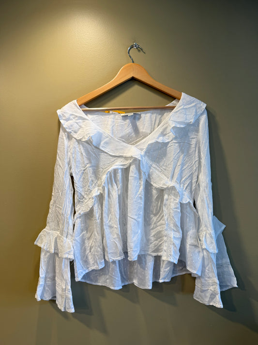 Vintage American Eagle Outfitters White Ruffled Textured Long Sleeve Top- M