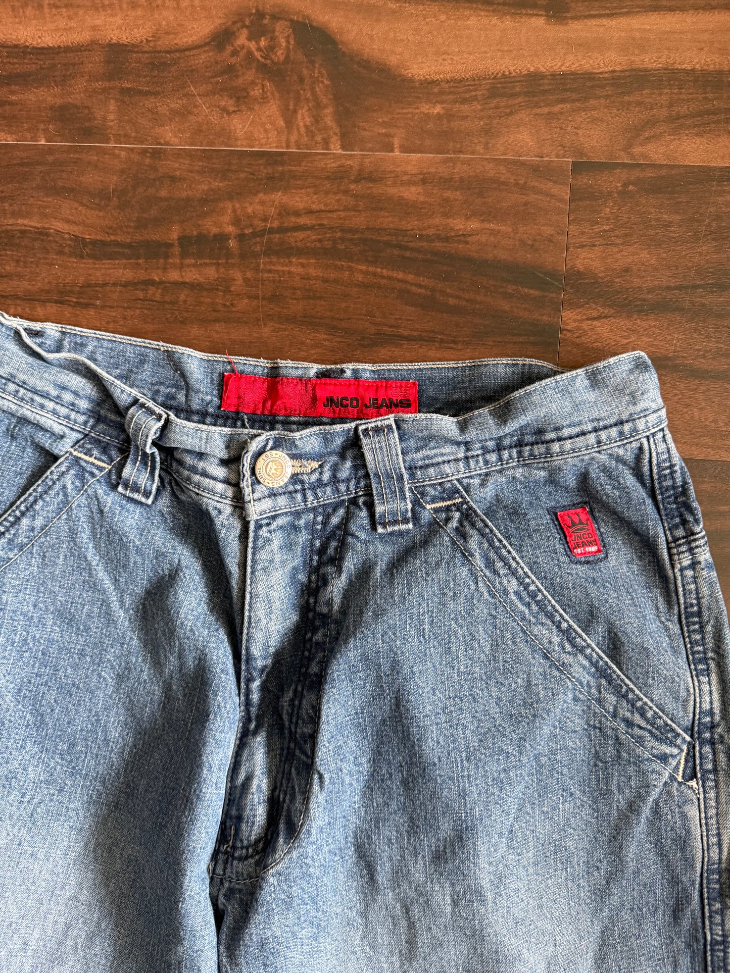 Vintage Y2K JNCO Baggy Streetwear Skull Denim Jeans- 30x32