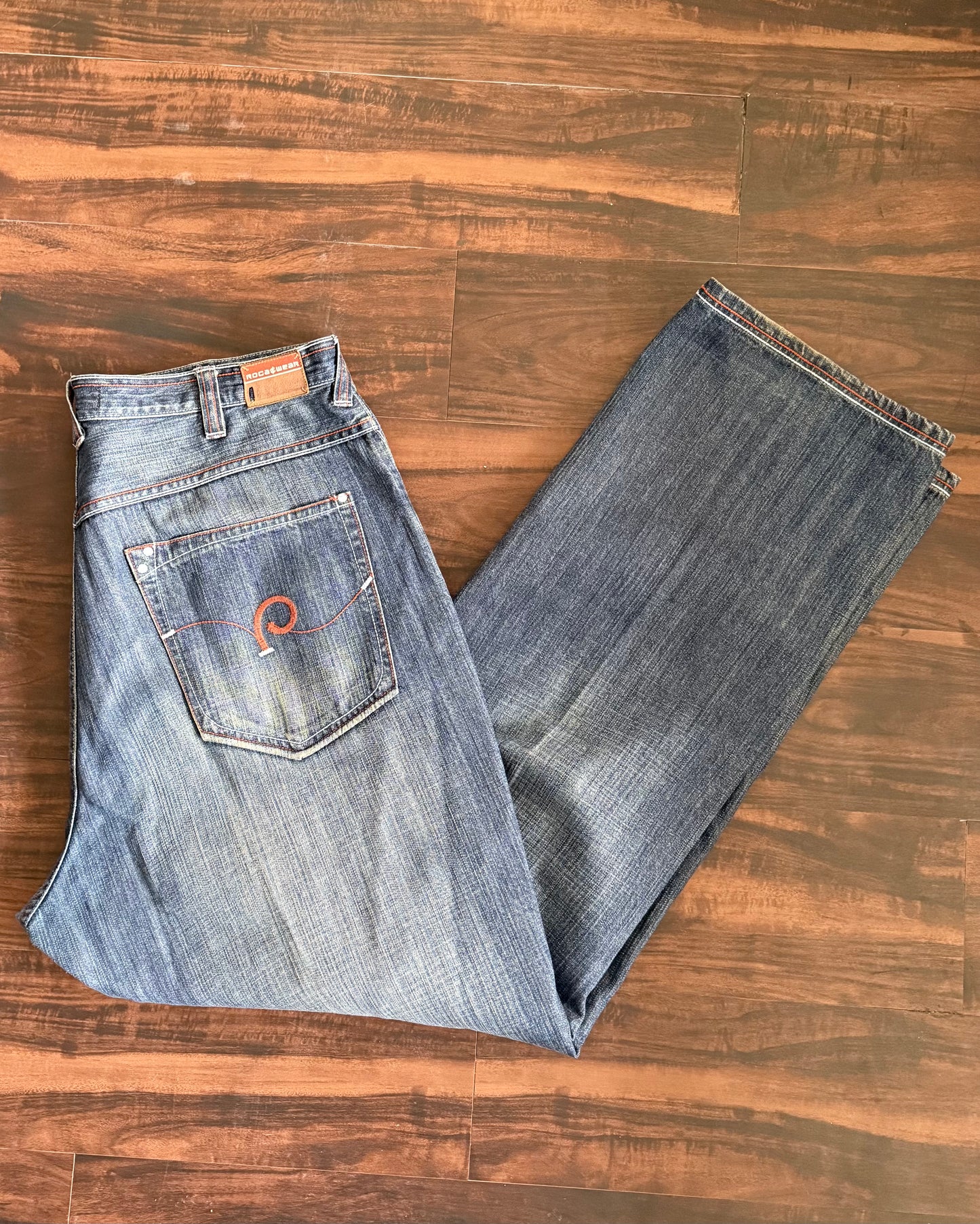 Vintage Y2K Rocawear Embroidered Streetwear Denim Jeans- 38x32