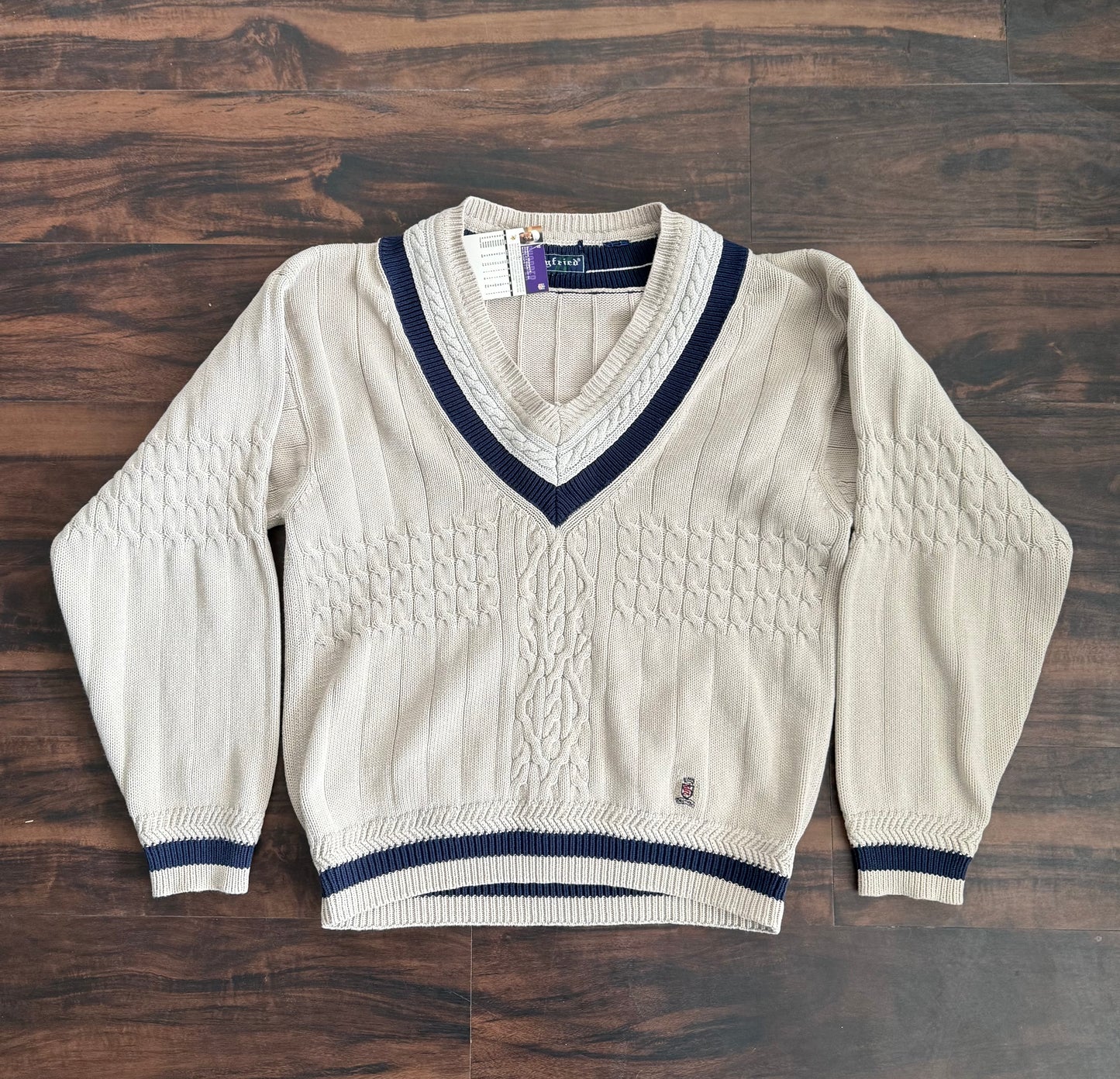 Vintage Siegfried V-Neck Collegiate Style White Cable Knit Sweater- M
