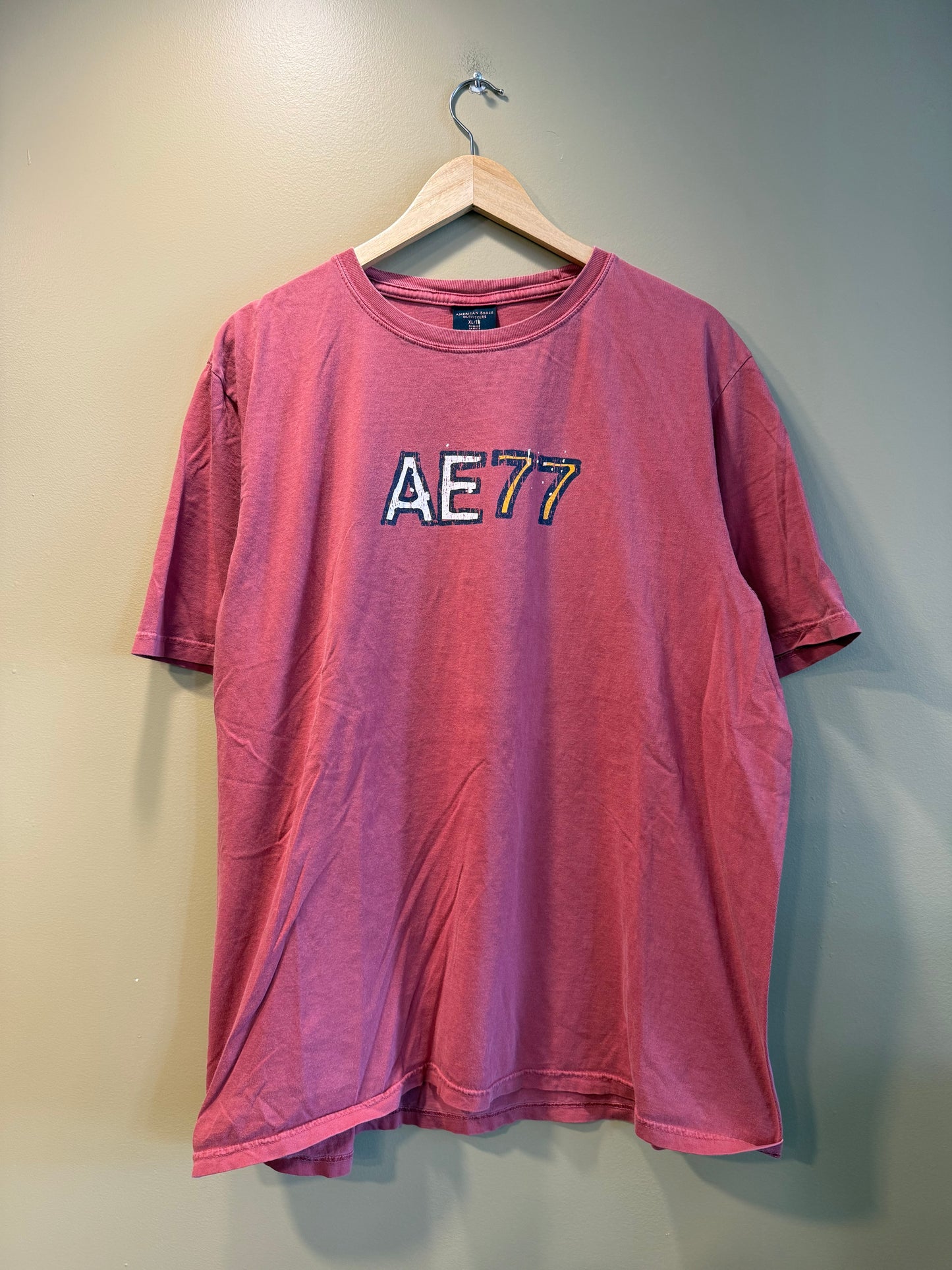 Vintage American Eagle Outfitters Red T-Shirt- XL