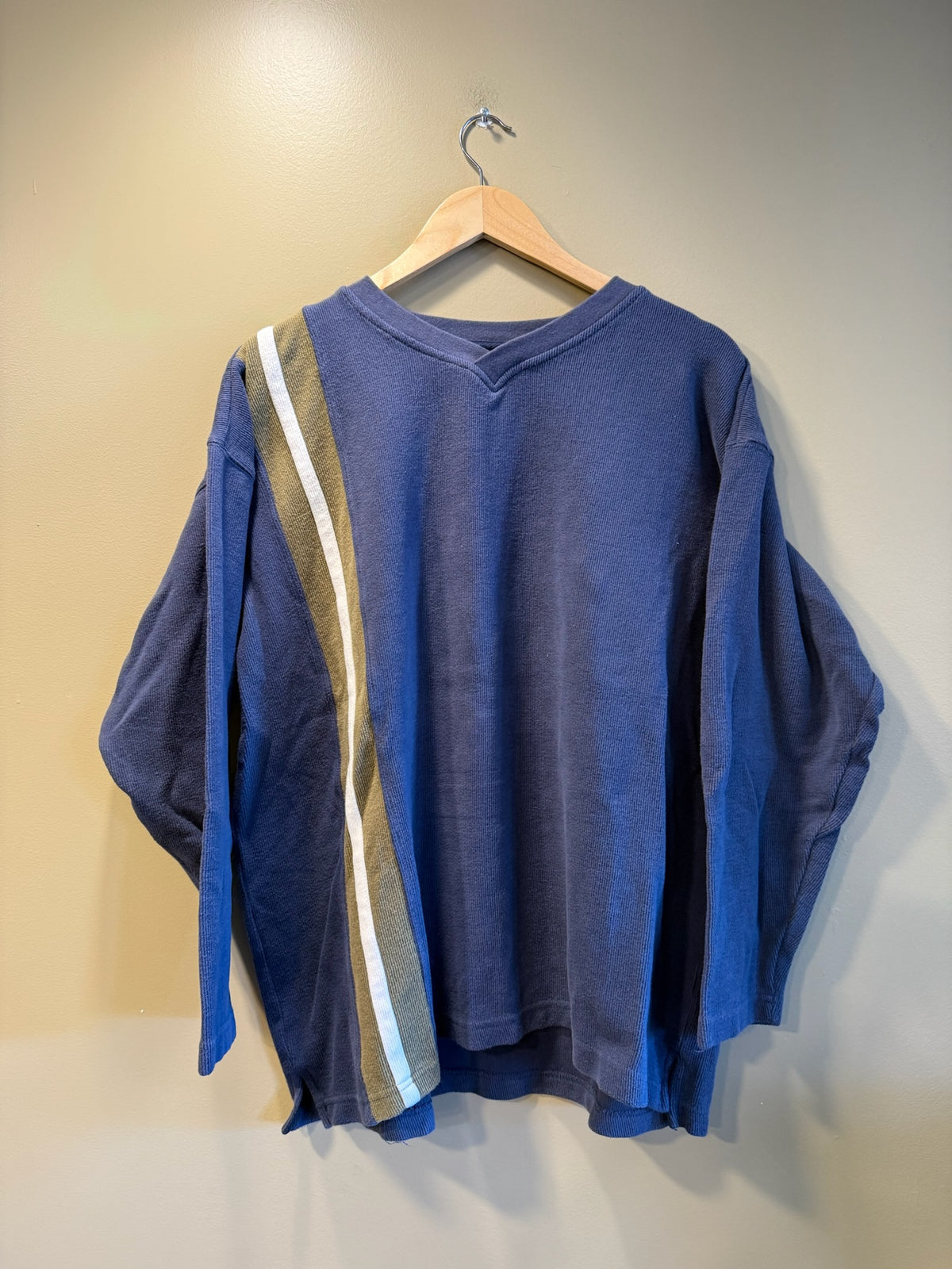 Vintage Y2K Striped Navy Textured Long Sleeve T-Shirt - L
