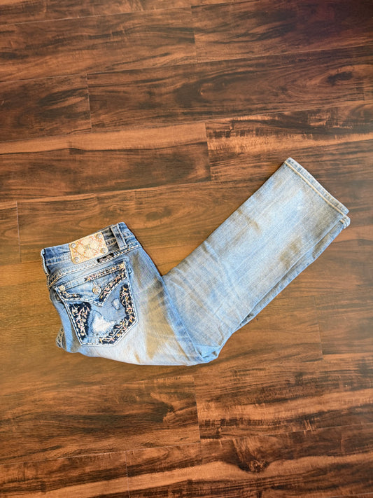 Vintage Miss Me Embellished & Embroidered Light Wash Capri Denim Pants- 32
