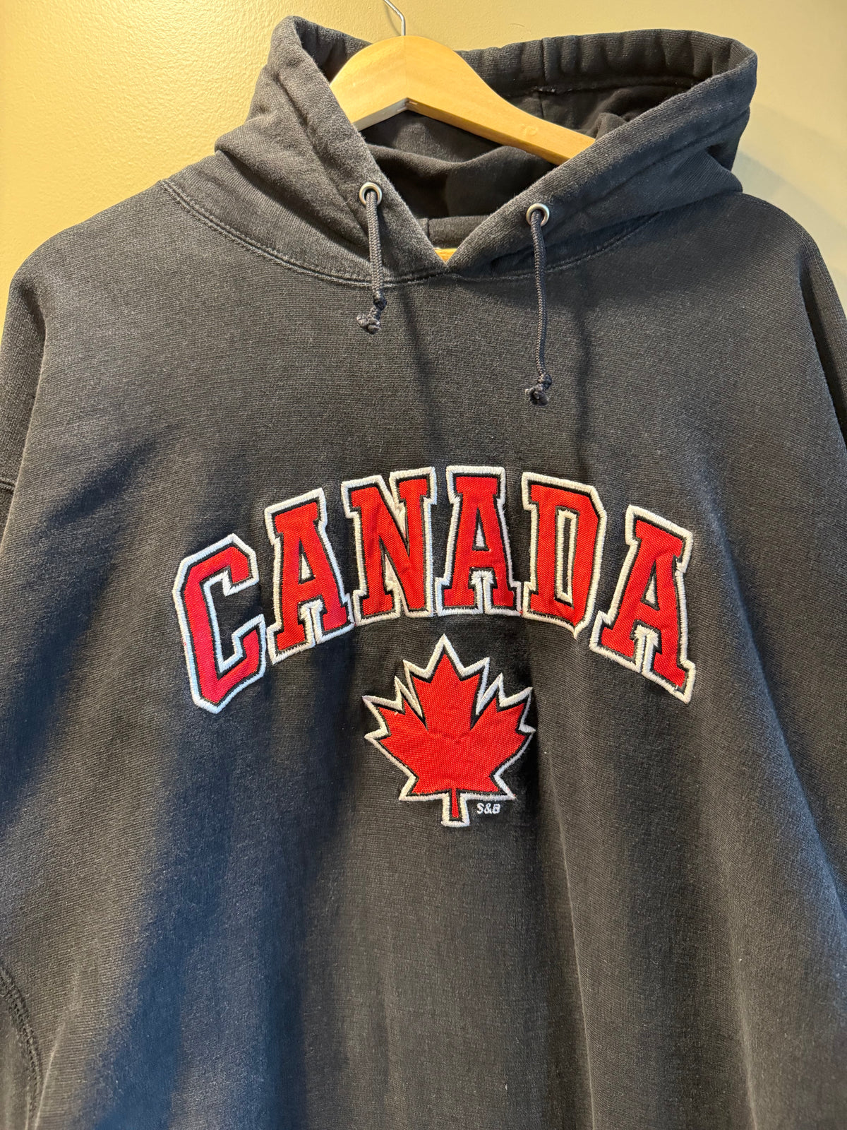 Vintage Canada Steven & Barry’s Sweatshirt- XXL