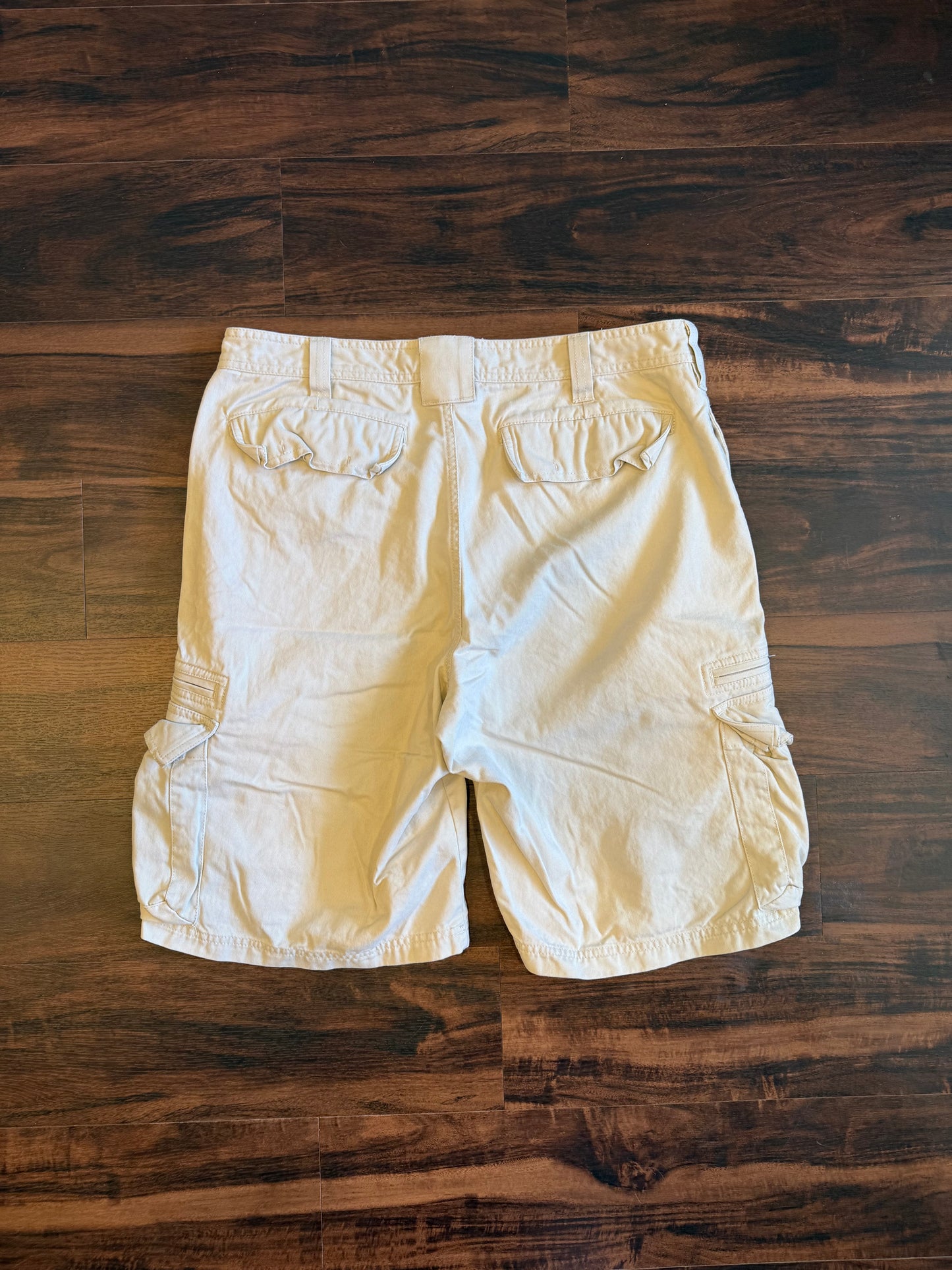 Vintage Lee Dungarees Crème Baggy Cargo Shorts- 36