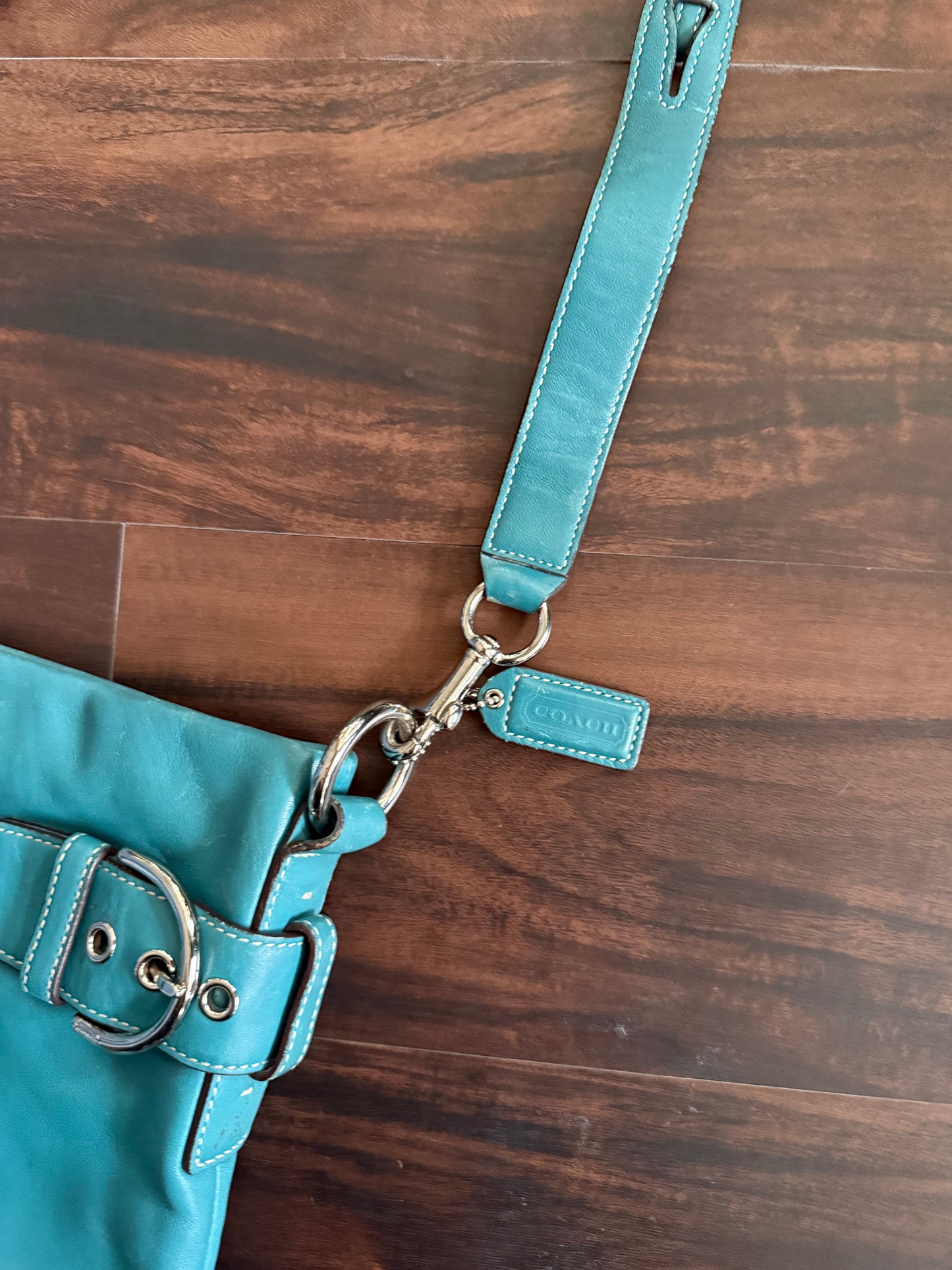 Vintage Authentic Coach Turquoise Leather Hobo Shoulder Bag