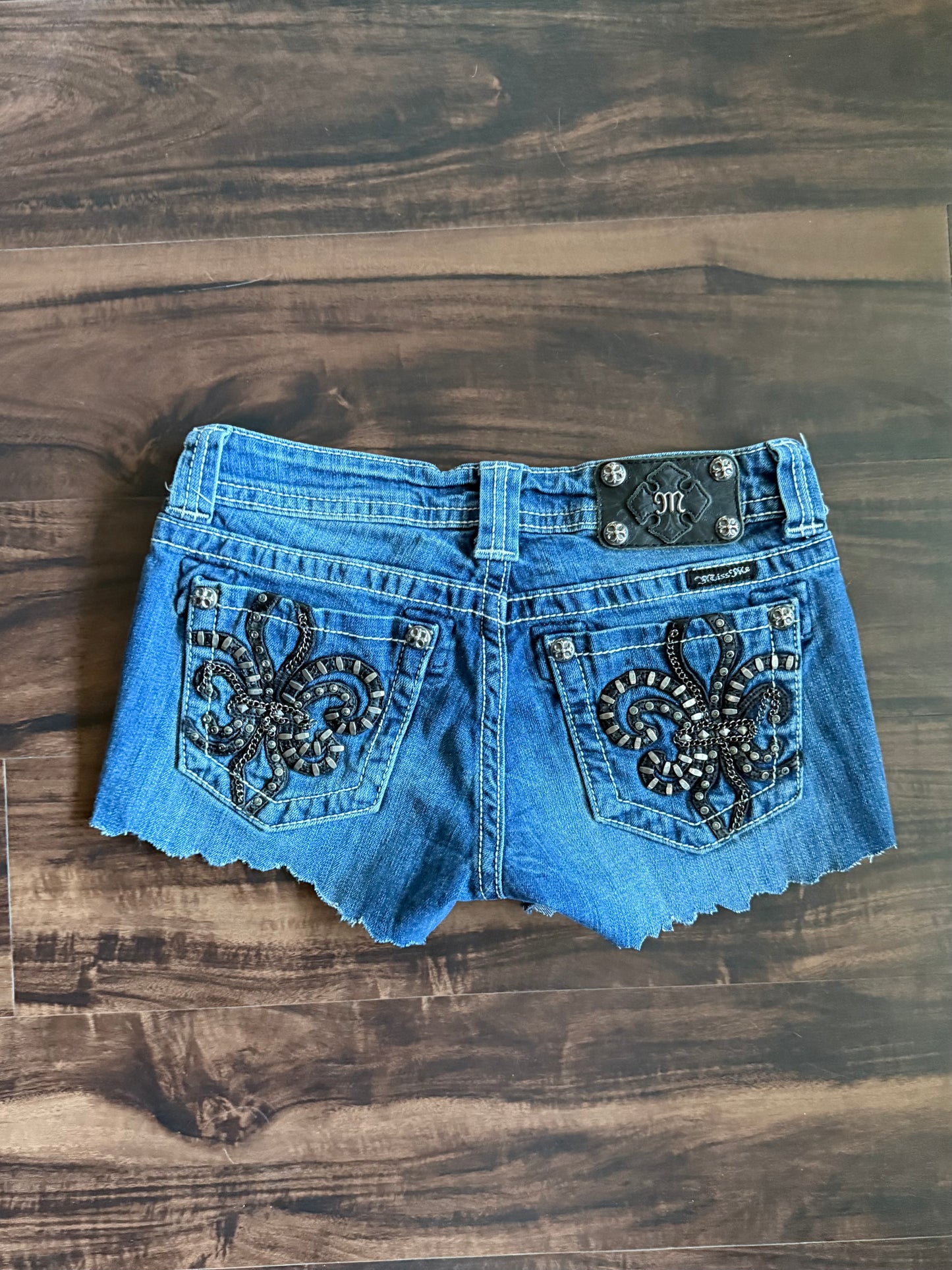 Vintage Y2K Miss Me Embellished Denim Jean Shorts- 28