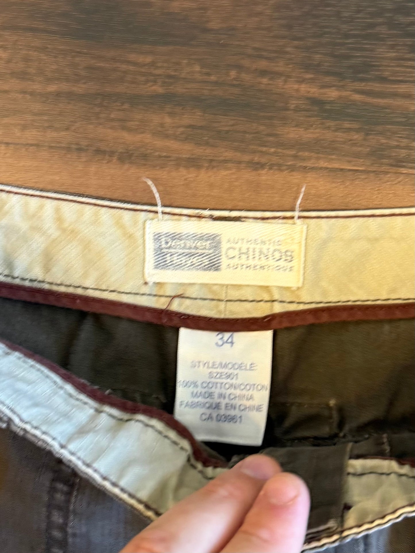 Vintage Denver Hayes Brown Cargo Shorts- 34