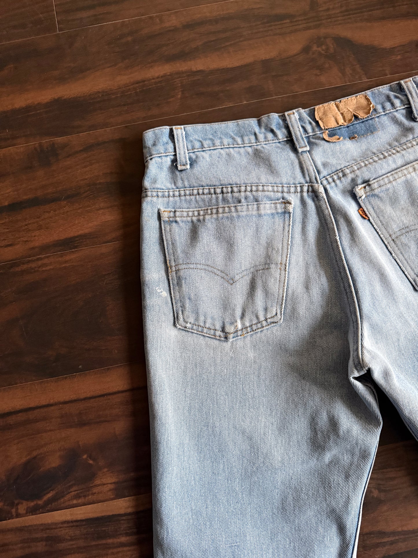 Vintage Levi’s Orange Tab Light Wash Denim Jeans- 31x31