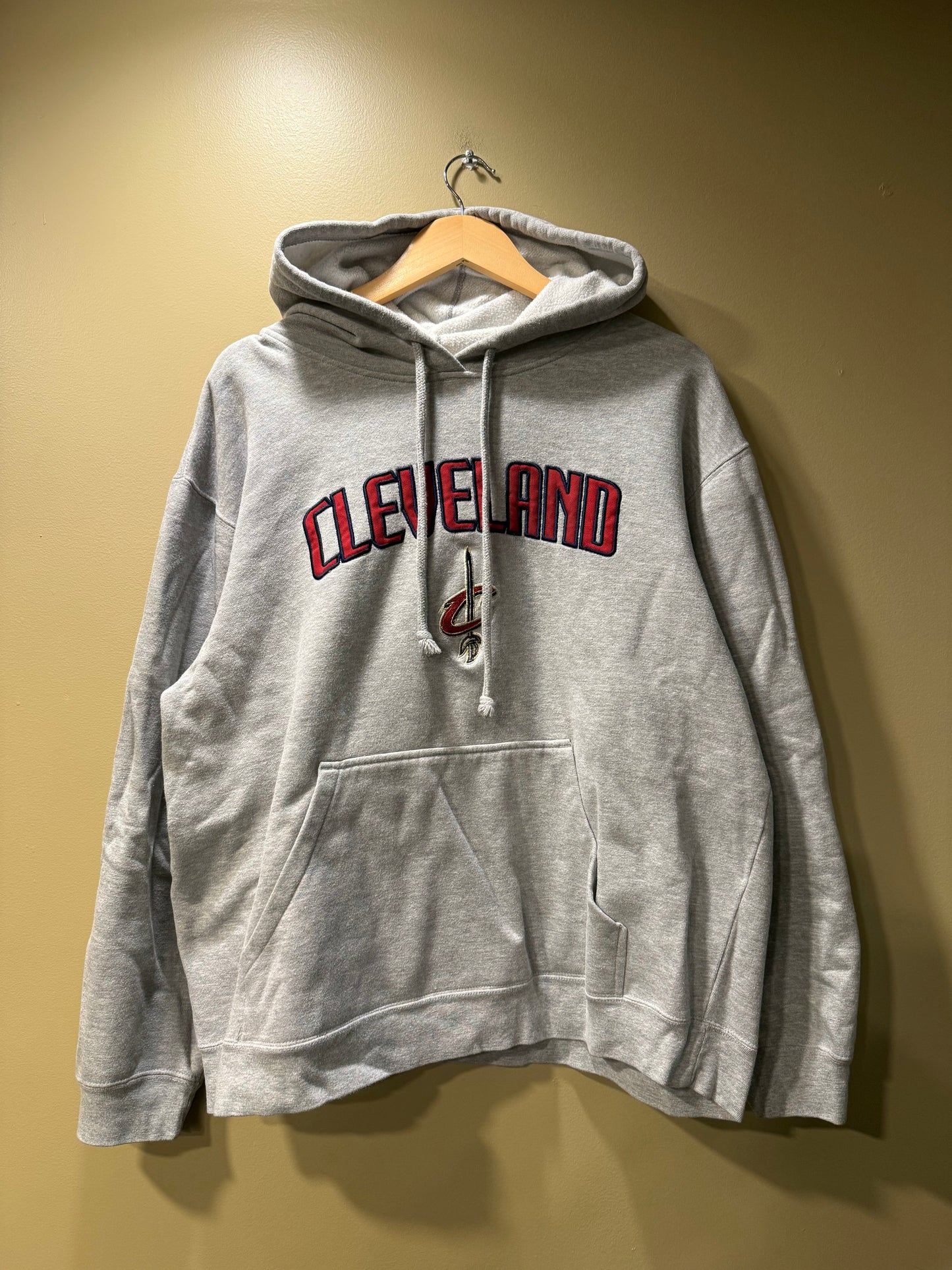 Vintage Adidas Cleveland Cavaliers Gray Hoodie Sweatshirt- L