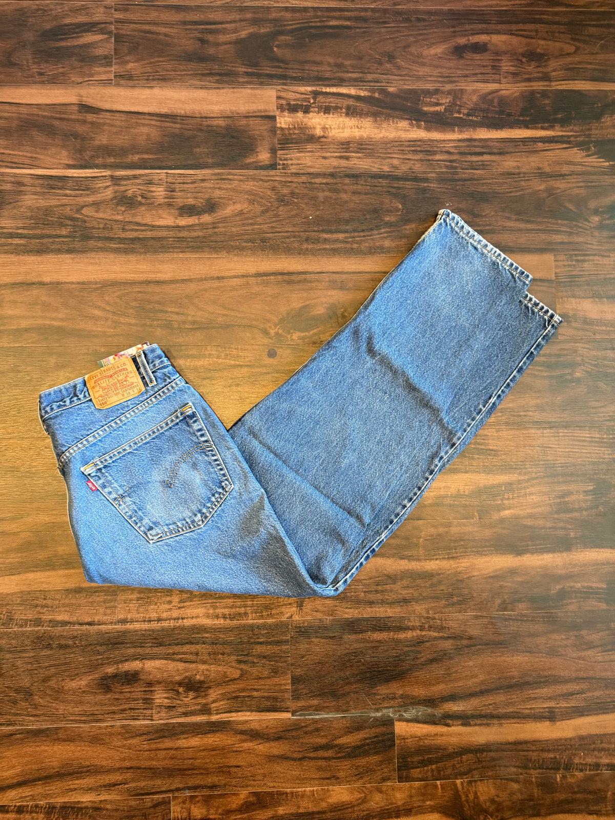 Vintage Levi’s 550 Dark Wash Denim Jeans- 38x34