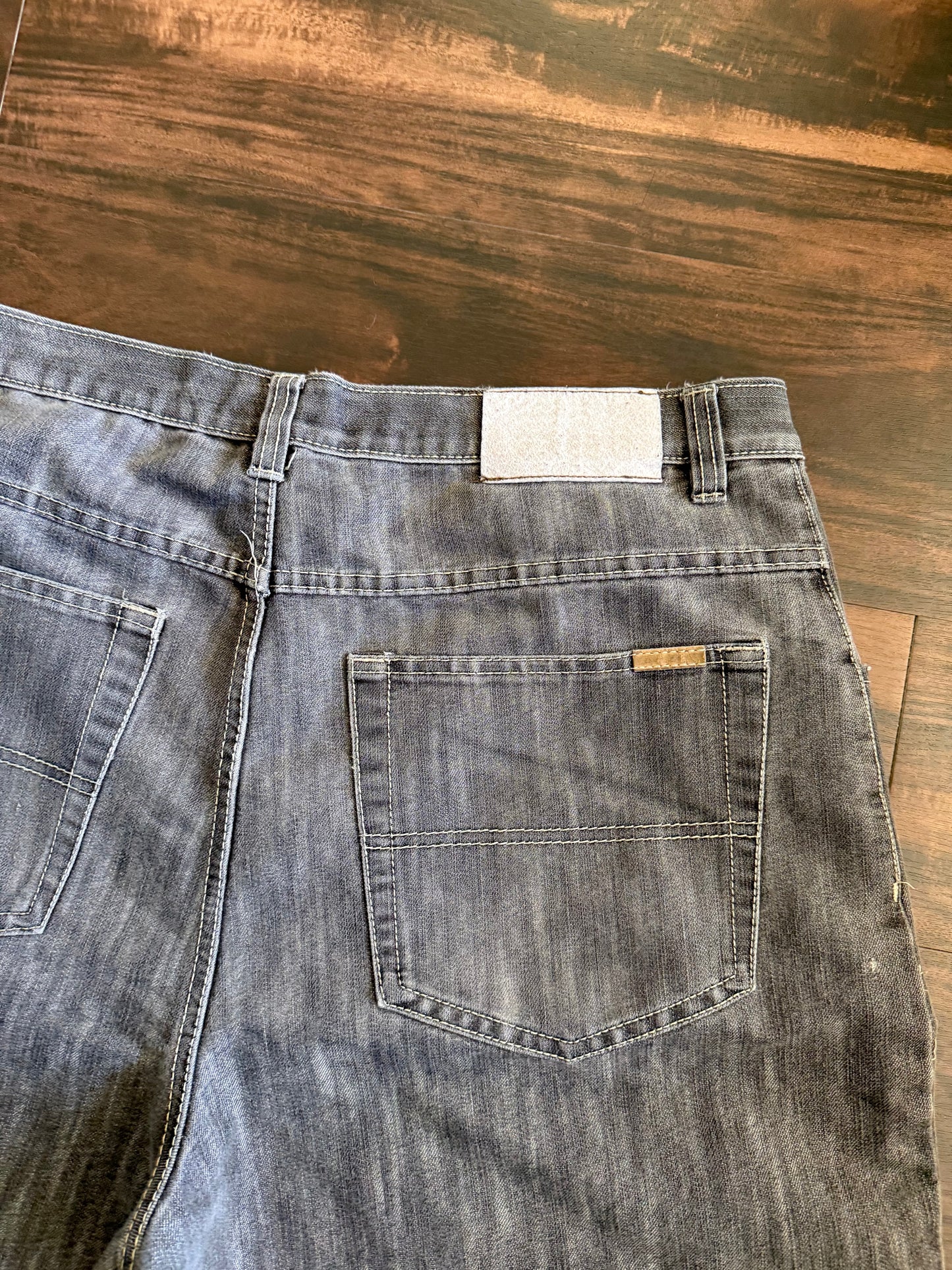 Vintage Y2K Brooklyn Xpress Streetwear Shorts- 38
