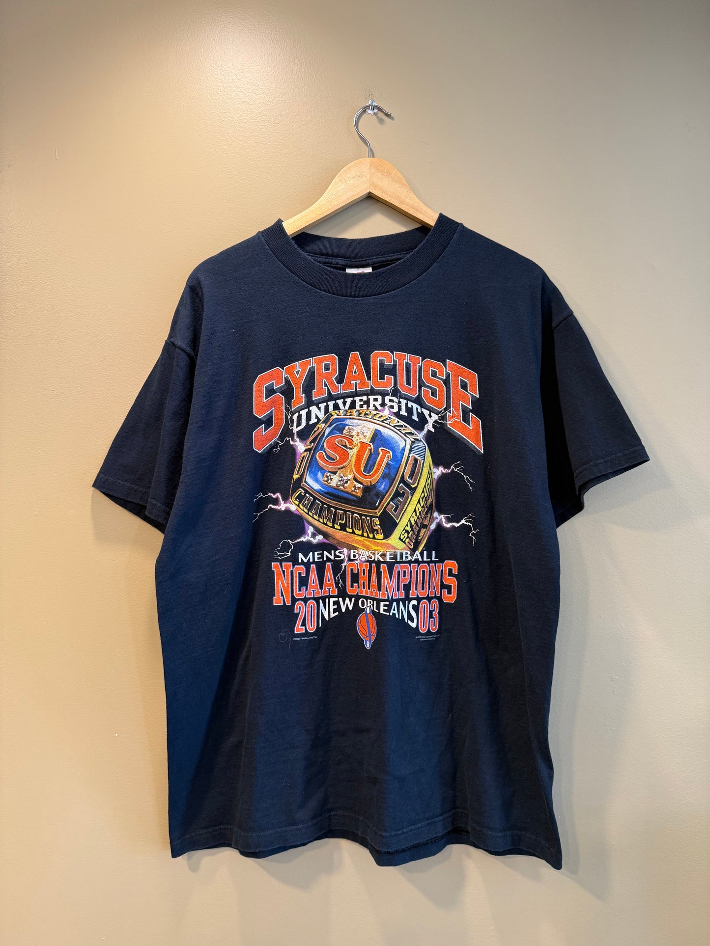 Vintage 2003 Syracuse University Men’s Basketball Champions Black T-Shirt- XL