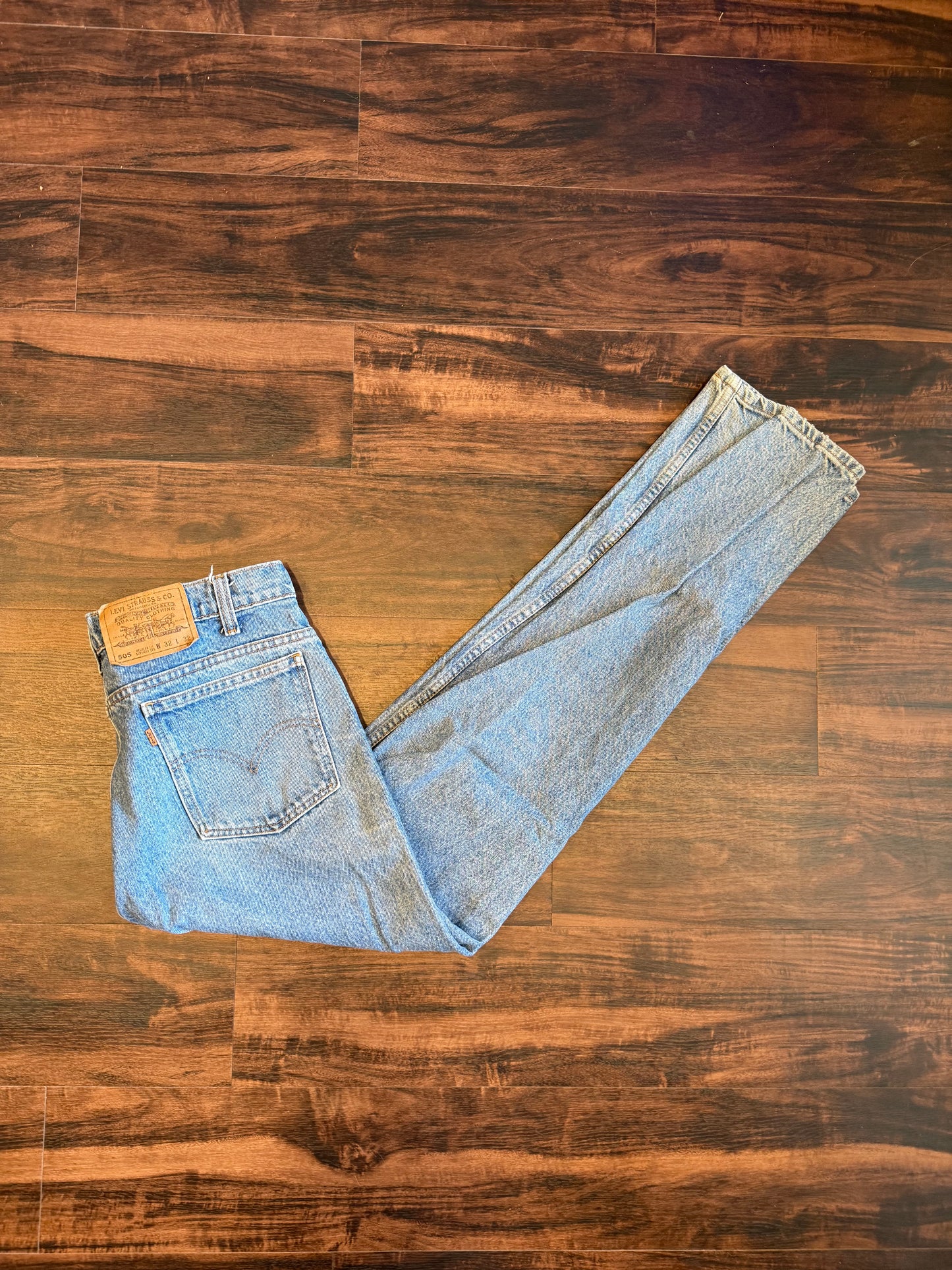 Vintage Levi’s 505 Orange Tab Light Wash Denim Jeans- 32x32