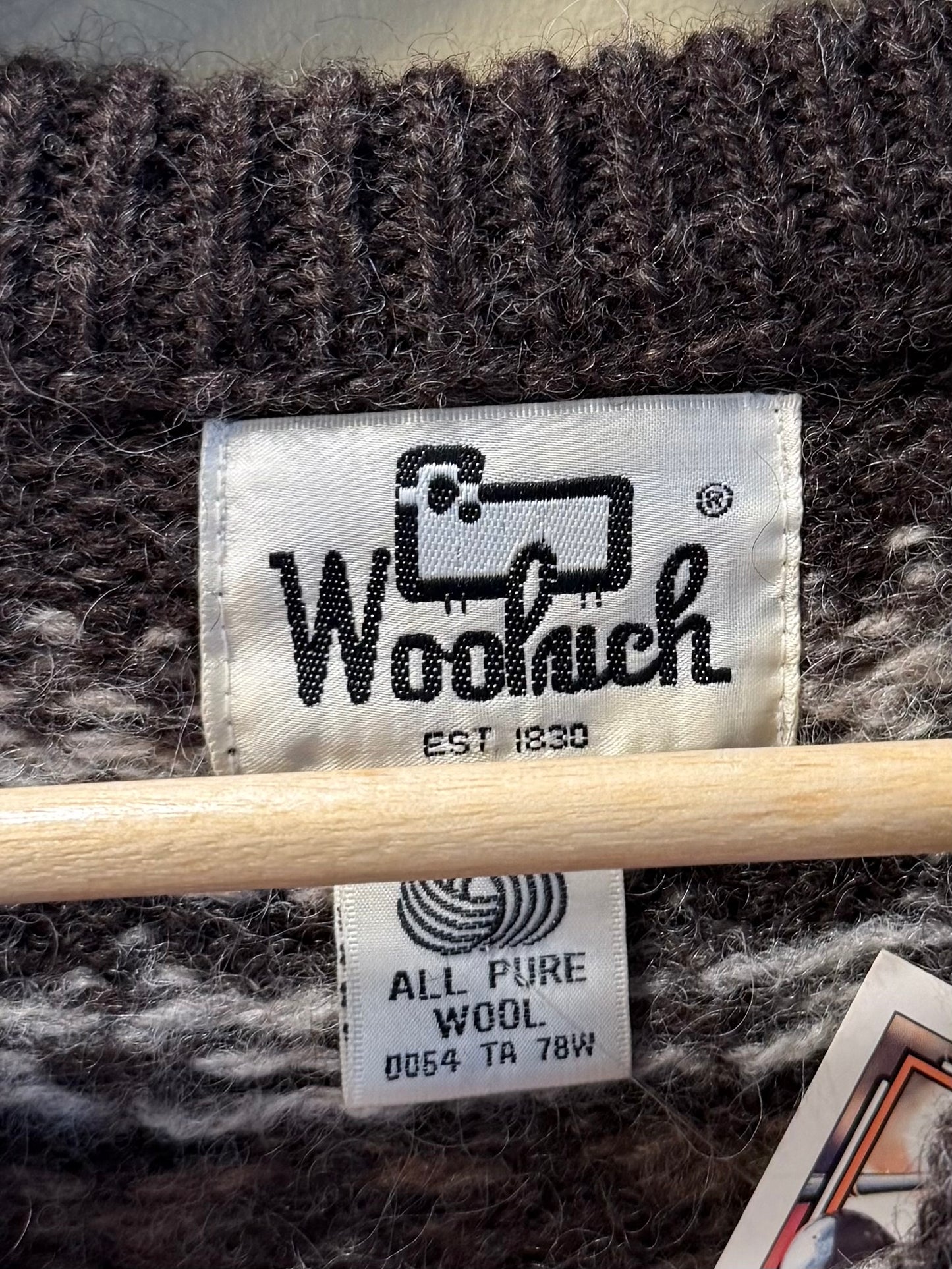 Vintage Woolrich Pure Wool Neutral Knit Sweater- M