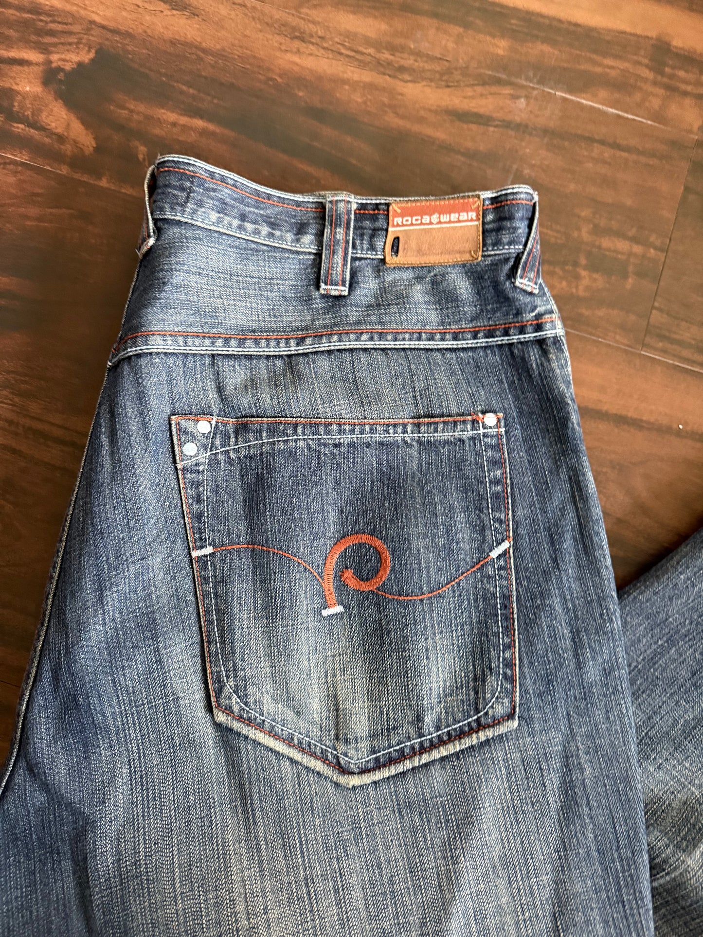 Vintage Y2K Rocawear Embroidered Streetwear Denim Jeans- 38x32