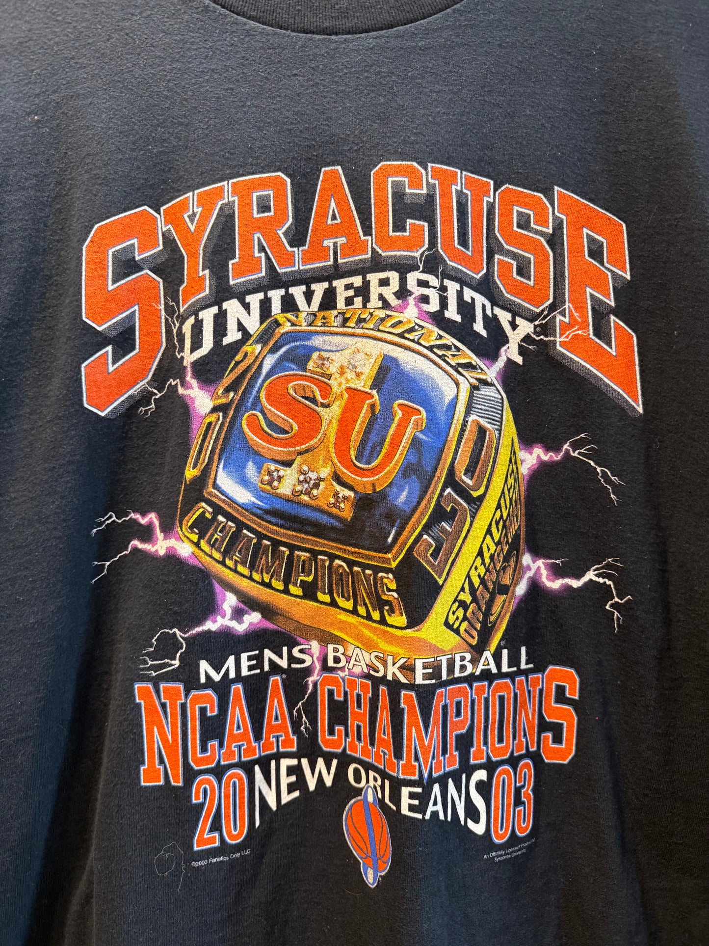 Vintage 2003 Syracuse University Men’s Basketball Champions Black T-Shirt- XL
