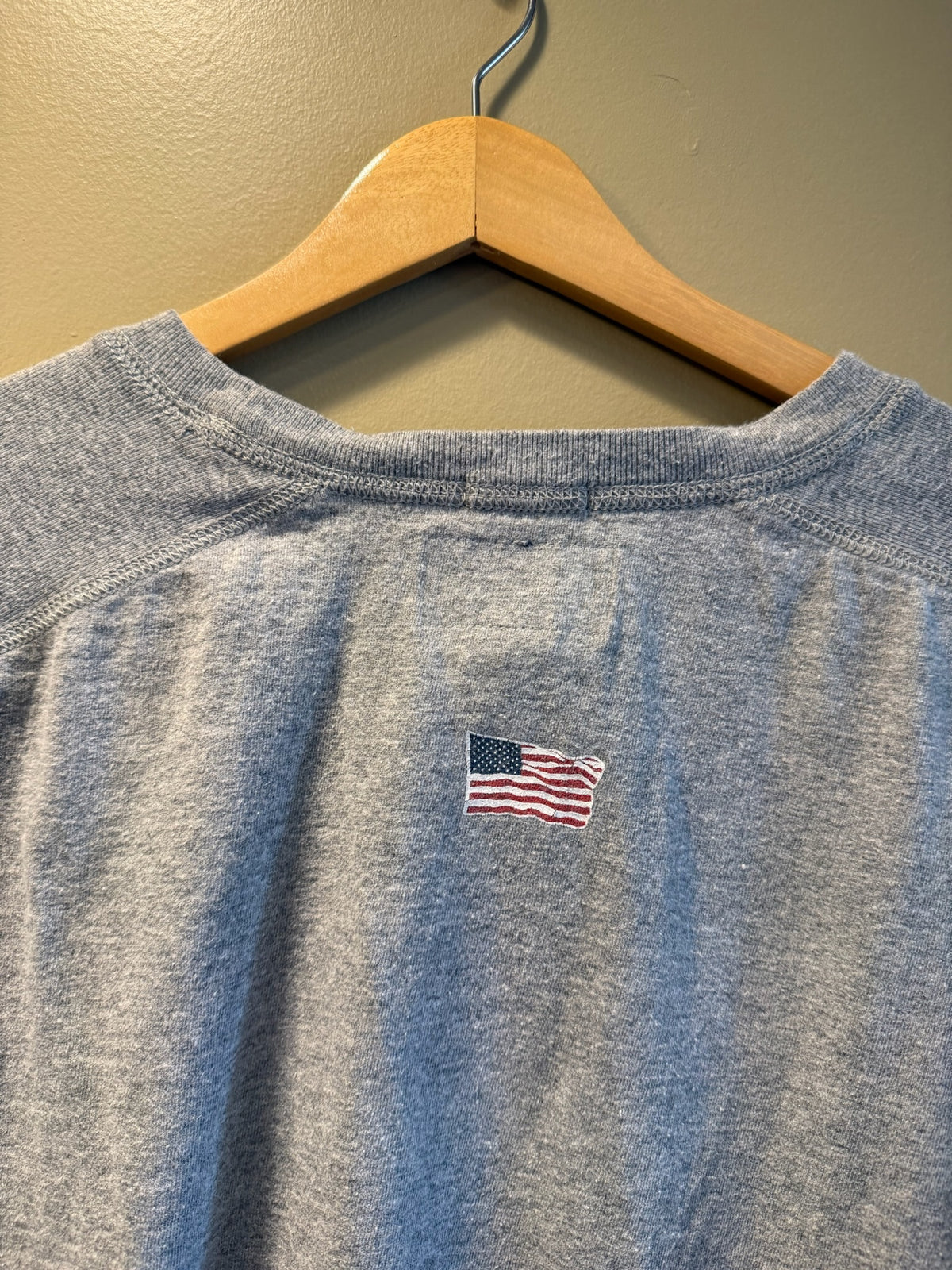 Vintage Abercrombie & Fitch Strong Fitted Long Sleeve T-Shirt - XL