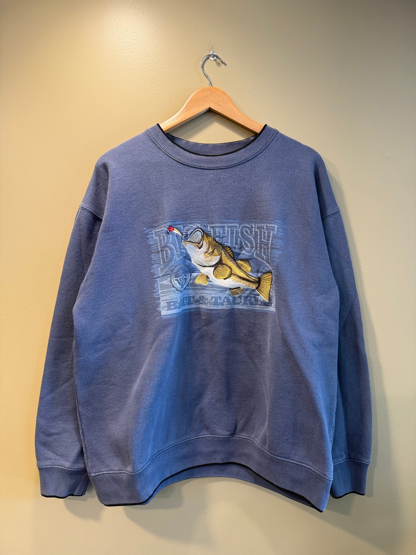 Vintage Large Mouth Bass Big Fish Crewneck Sweatshirt- M/L