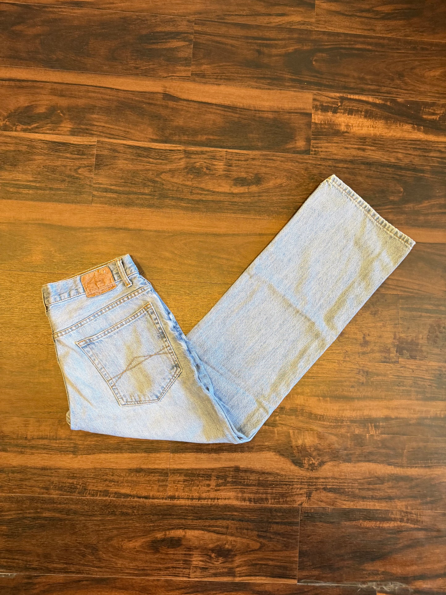 Vintage Aeropostale Light Wash Baggy Jeans- 34x32