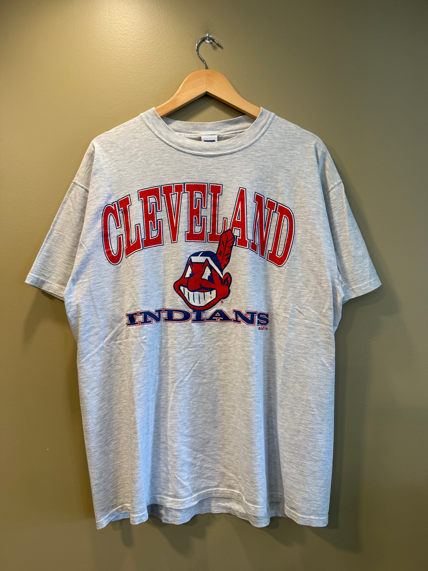 Vintage Cleveland Indians Gray T-Shirt- XL