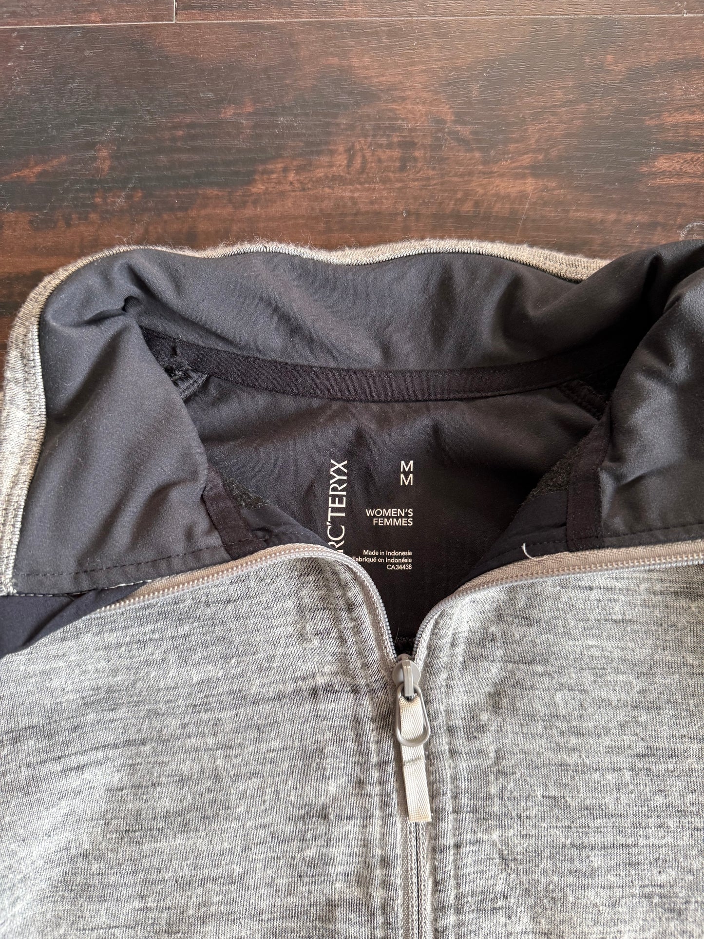 Women’s Arc’teryx Gray Thermal Jacket- M