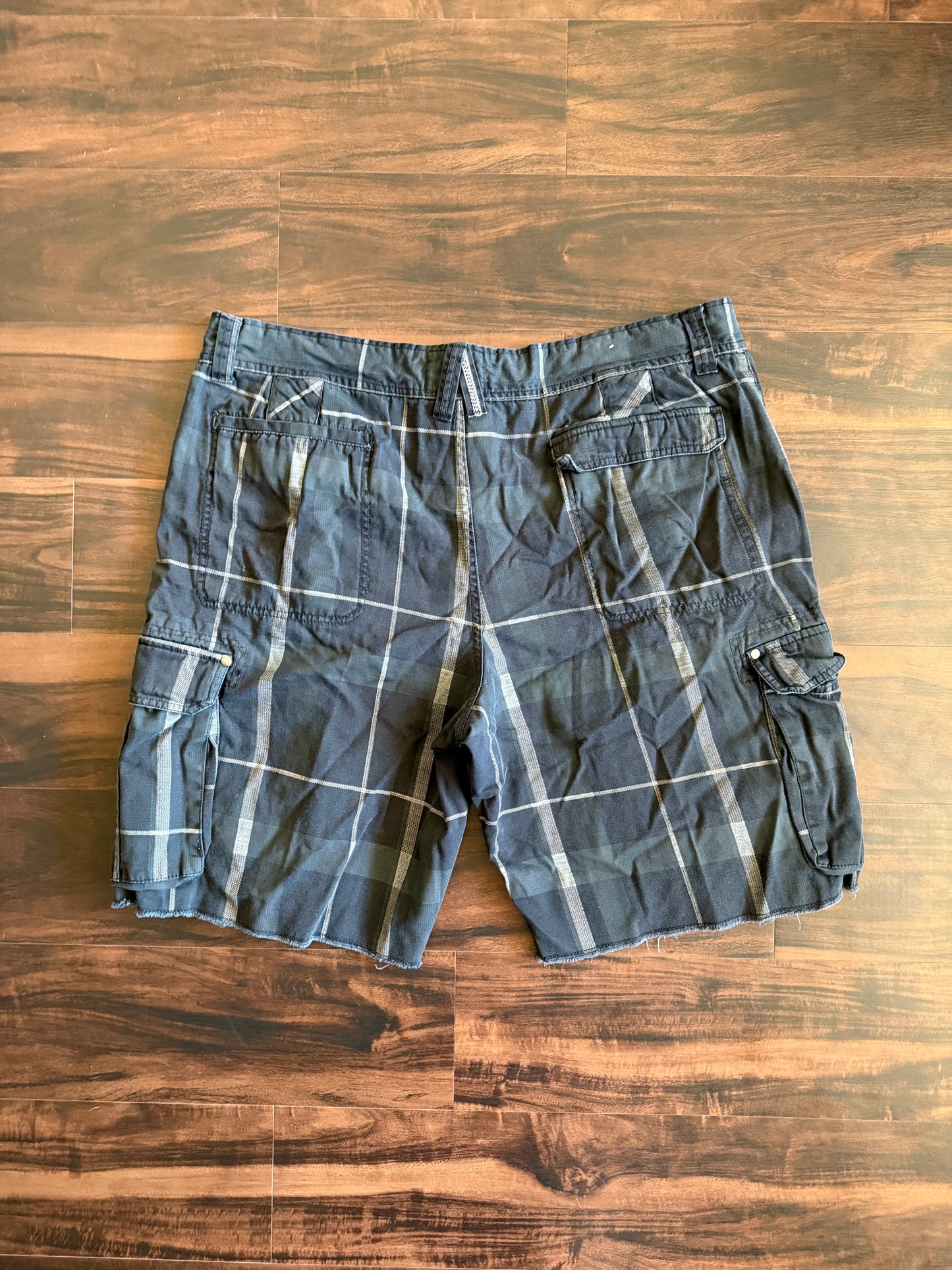 Vintage Y2K Ocean Pacific Baggy Fit Black Cargo Shorts- 42