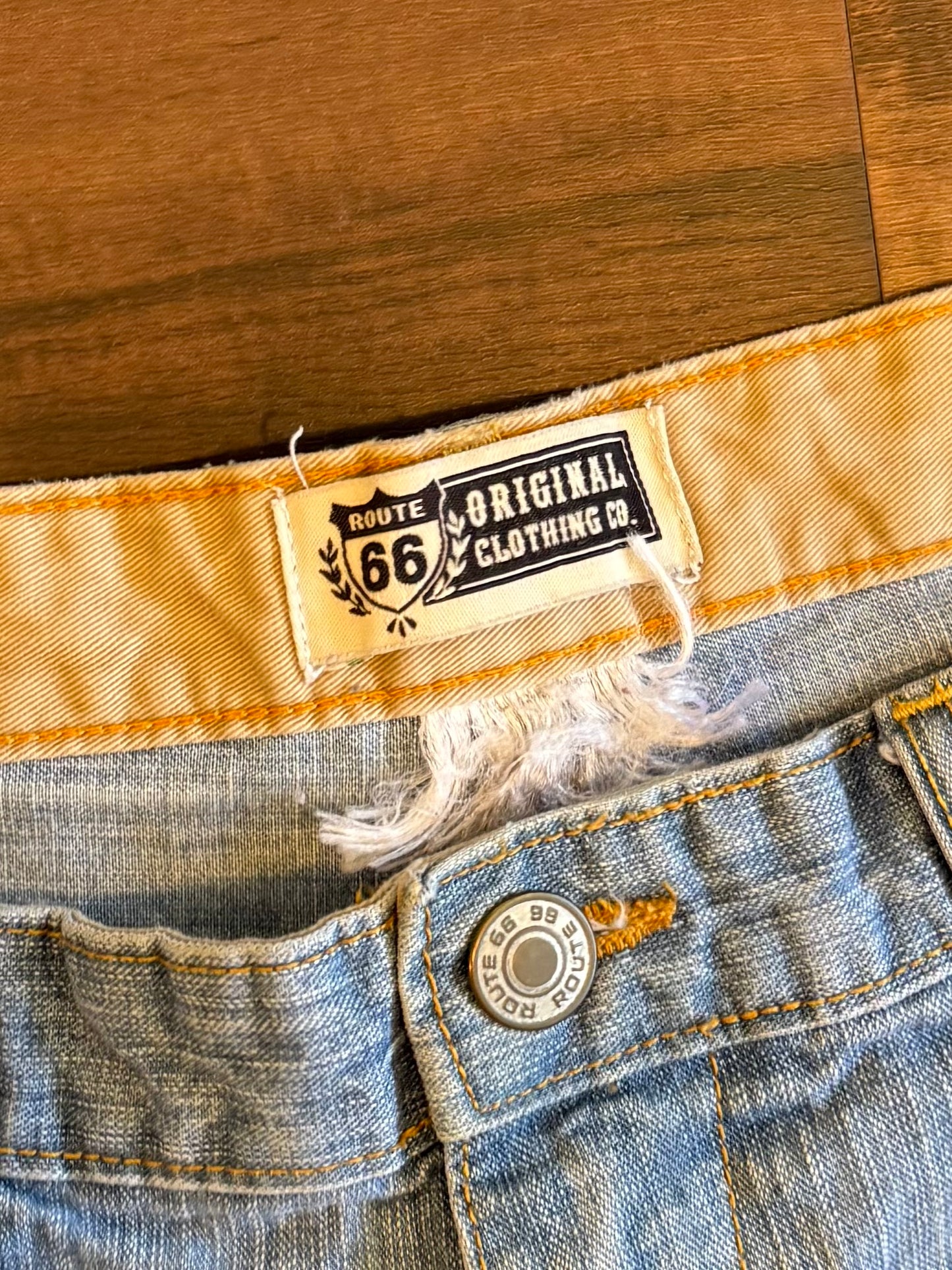 Vintage Route 66 Light Wash Denim Jean Shorts- 34