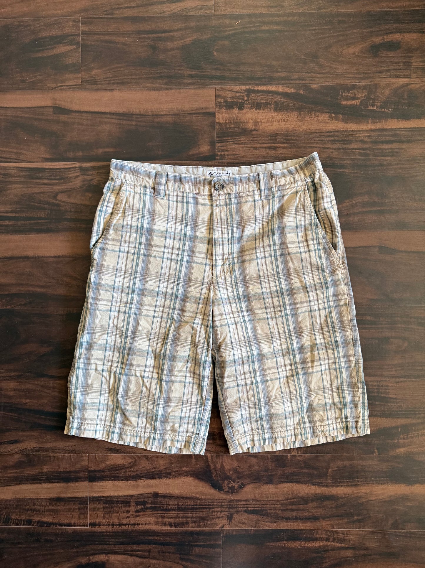 Vintage Columbia Tan Checkered Shorts- 34
