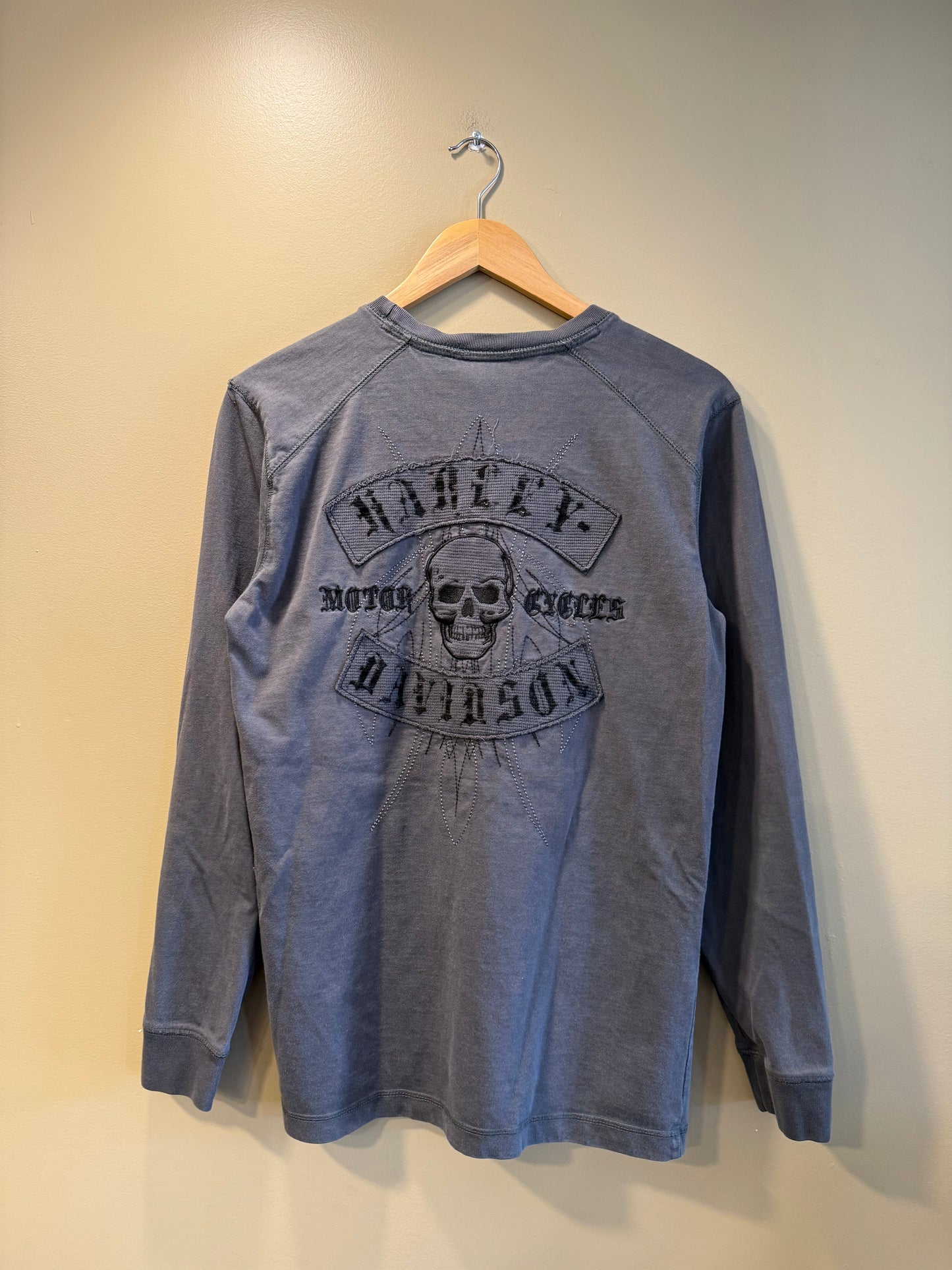 Vintage Harley Davidson Gotchix Embroidered Long Sleeve T-Shirt- M