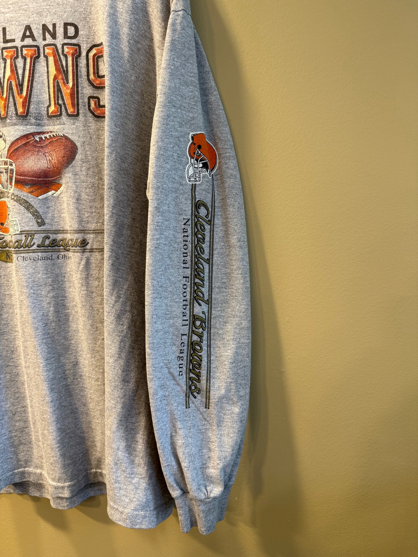 Vintage Cleveland Browns Long Sleeve T-Shirt- L