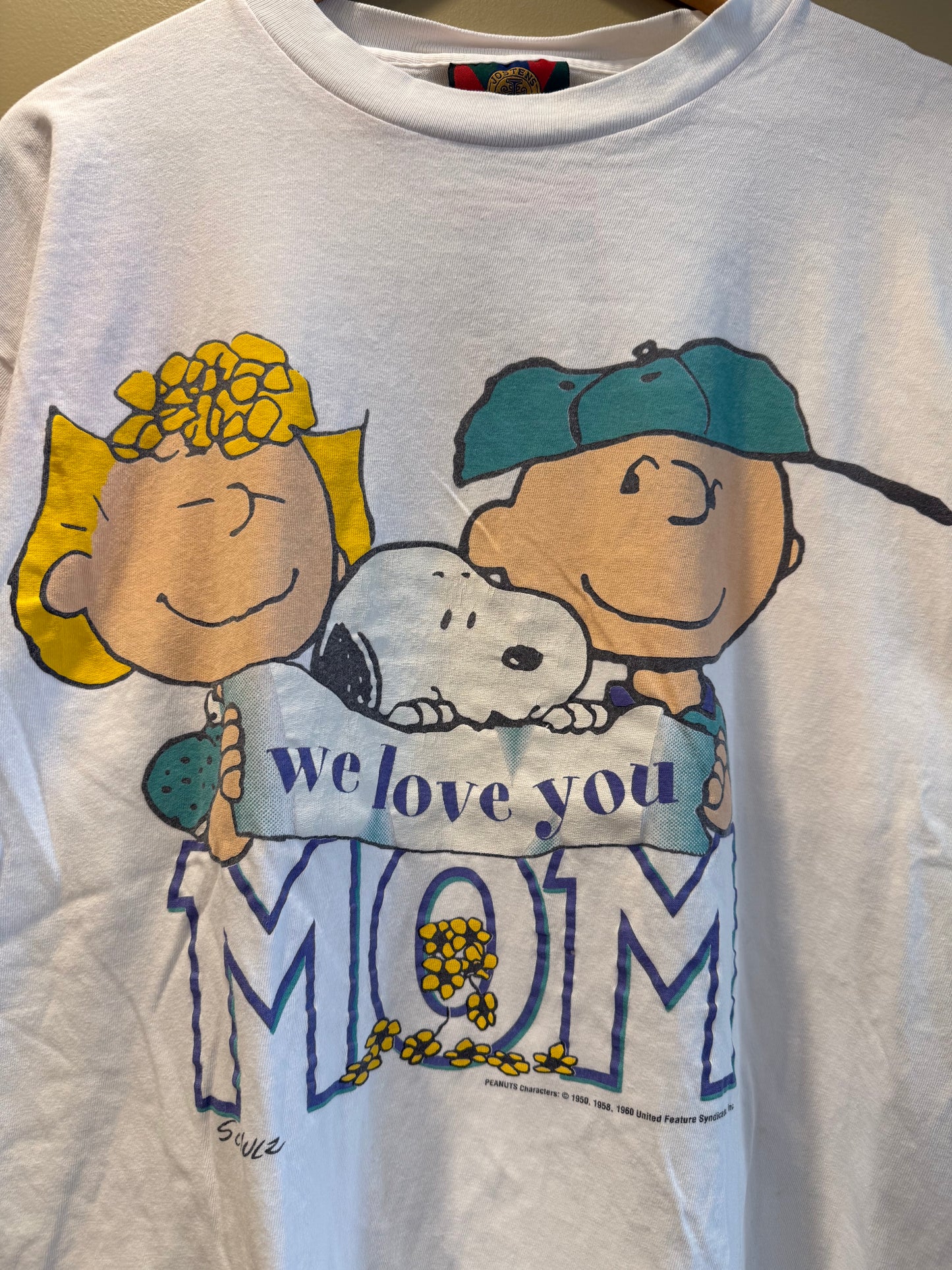 Vintage Peanuts Snoopy Mom T-Shirt- XL
