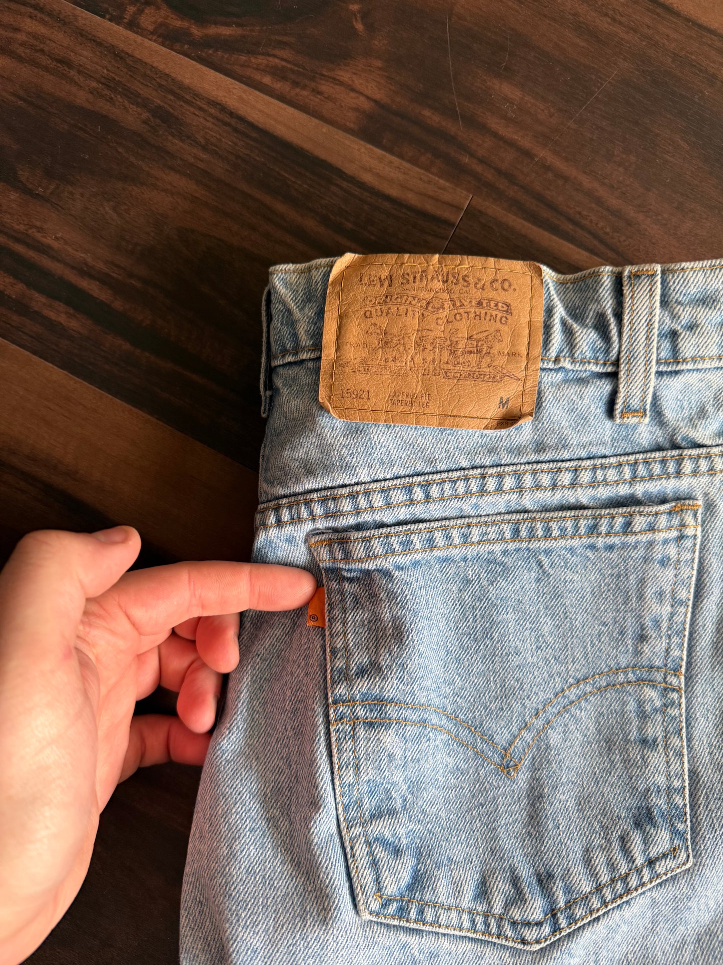 Vintage Levi’s Orange Tab Light Wash Denim Jeans- 30x30