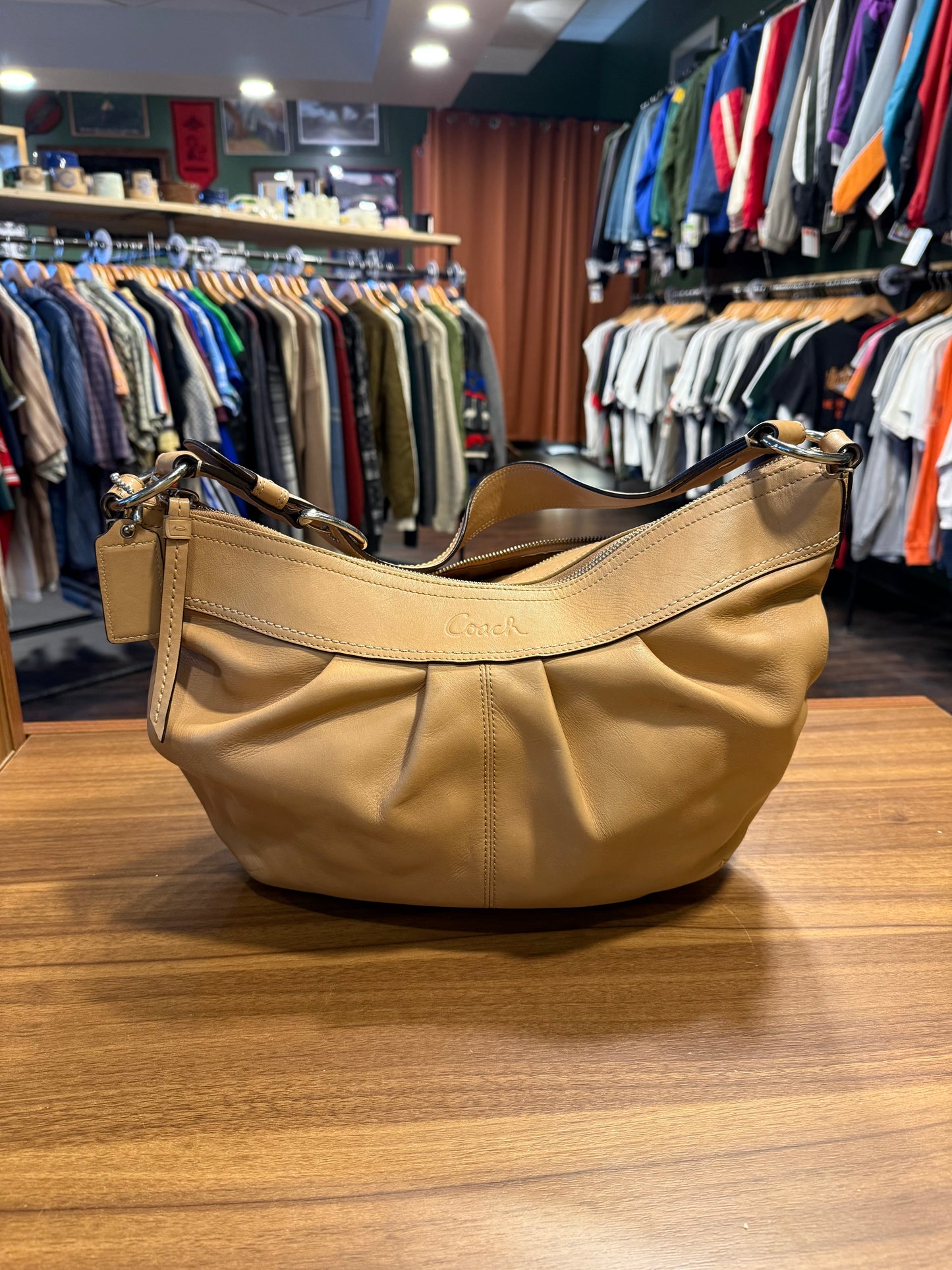 Vintage Coach Leather Tan Buttery Soft Hobo Bag Purse