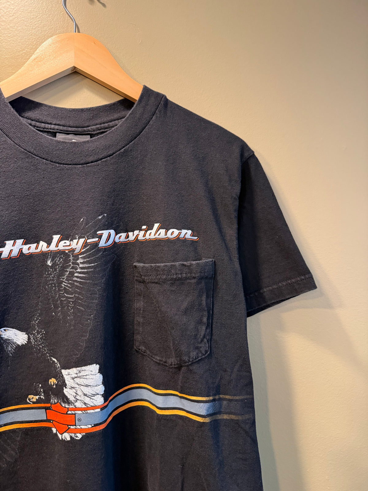 Vintage Harley Davidson Bahamas Eagle Pocket T-Shirt- M
