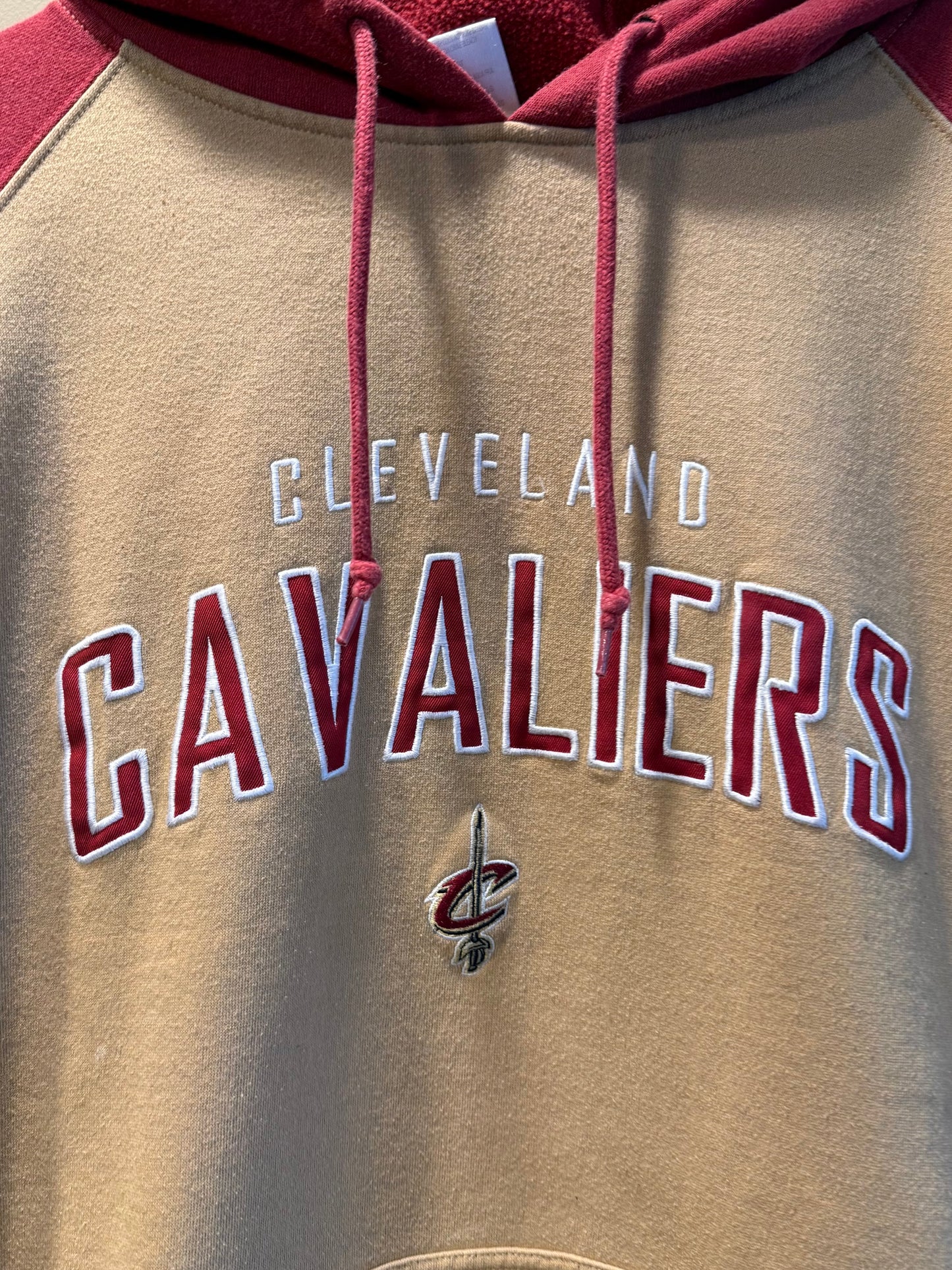 Vintage Y2K Cleveland Cavaliers Wine & Gold NBA Hoodie Sweatshirt- L
