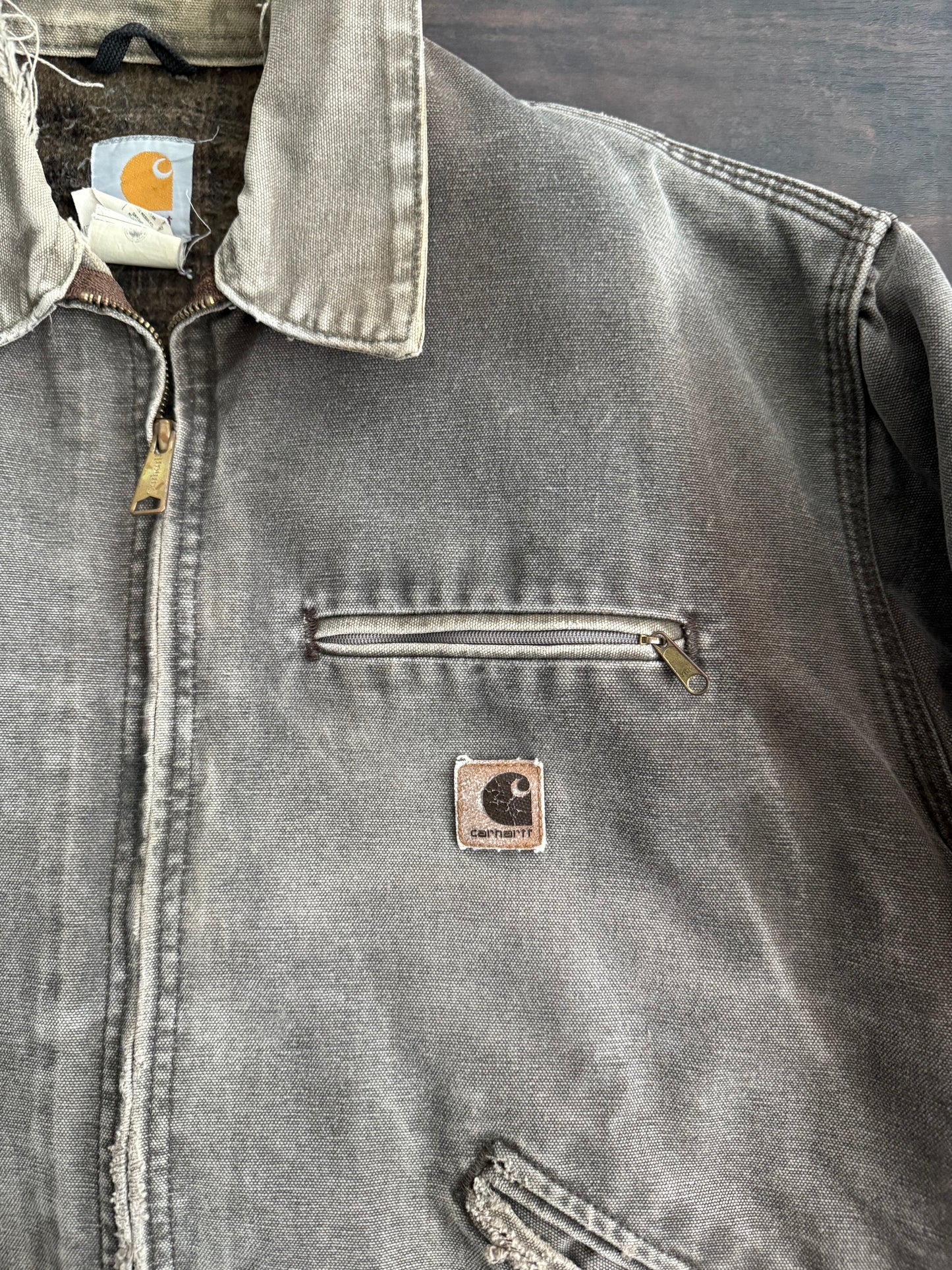 Vintage Carhartt Distressed J97 CHT Detroit Jacket- L