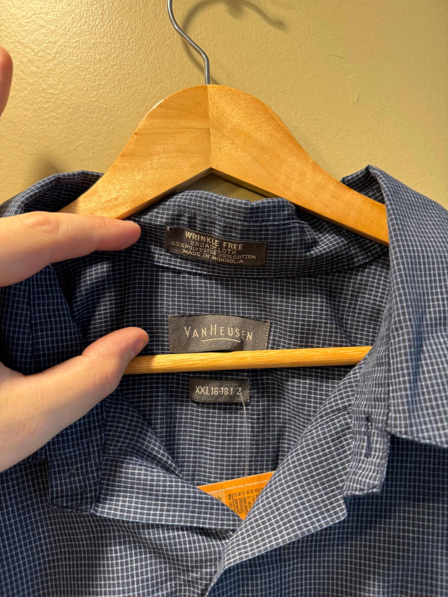 Vintage Van Heusen Black & Blue Checkered Shirt- XXL