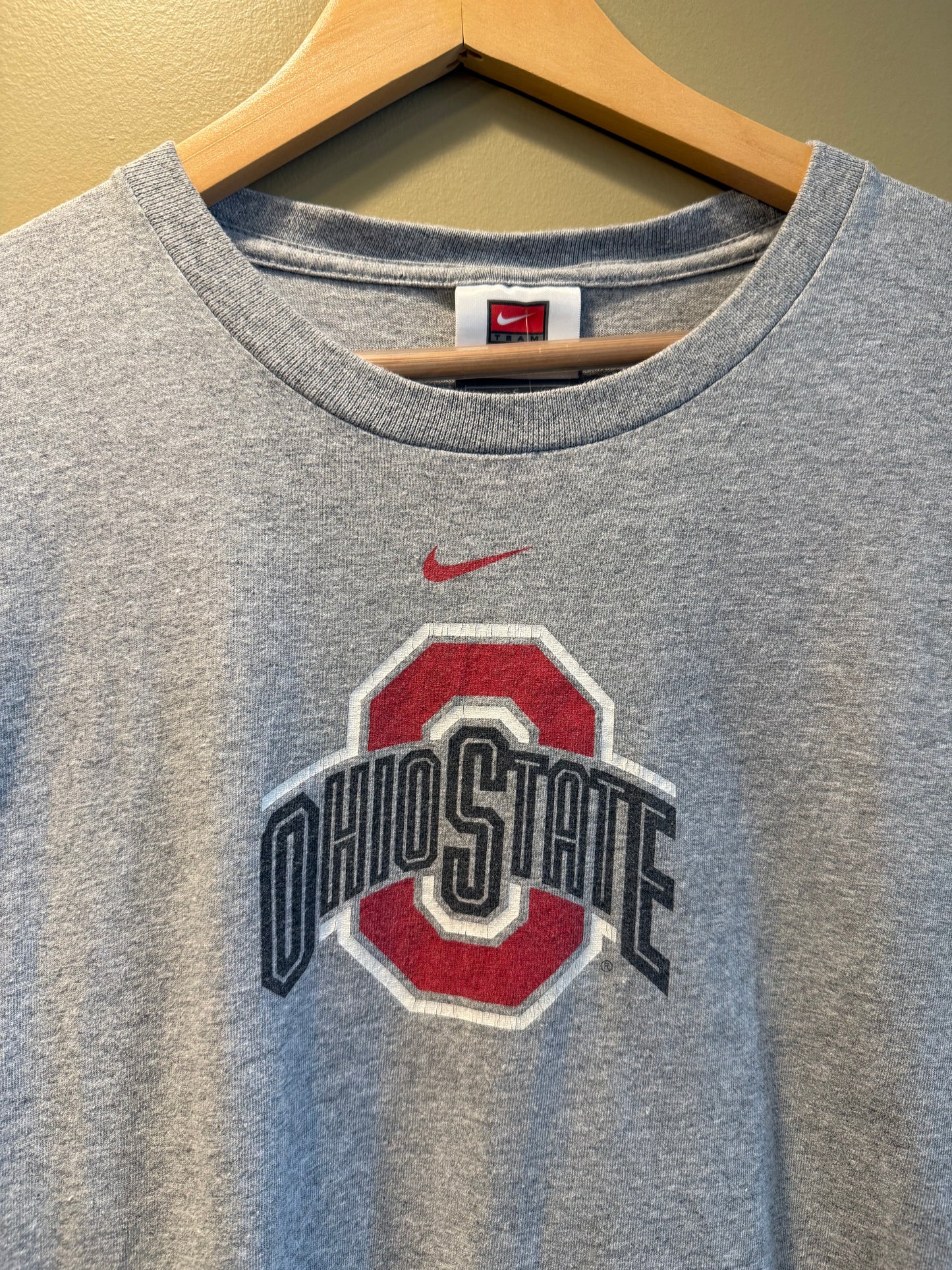 Vintage Nike Ohio State University Gray Center Swoosh T-Shirt- L