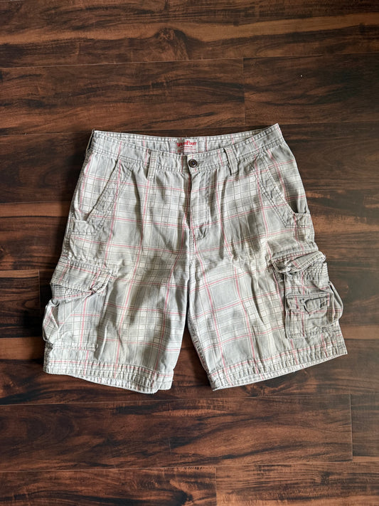 Vintage Wear First Checkered Cargo Shorts- 34