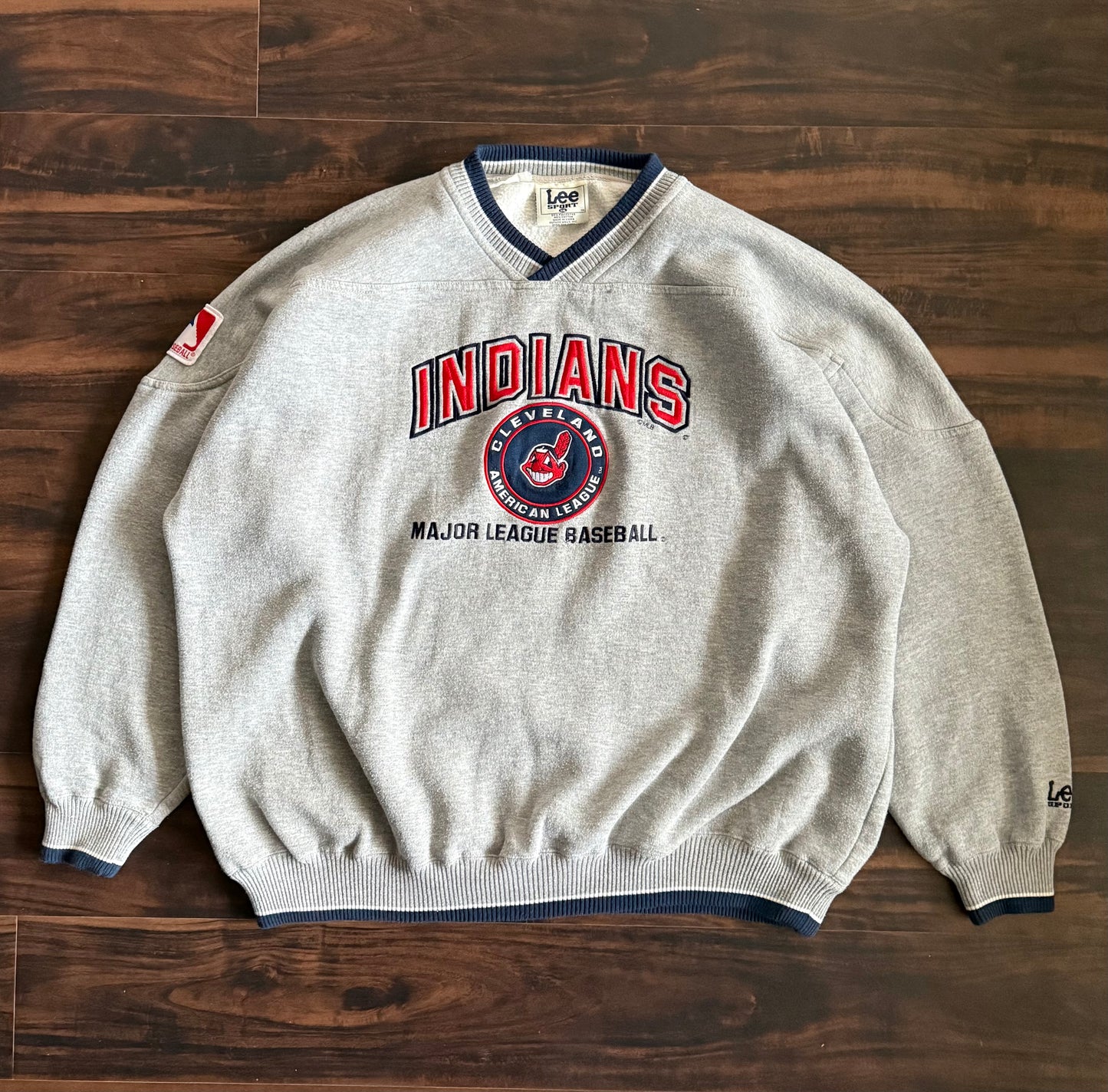 Vintage Cleveland Indians Lee Sport MLB Gray Embroidered Crewneck Sweatshirt- XXL