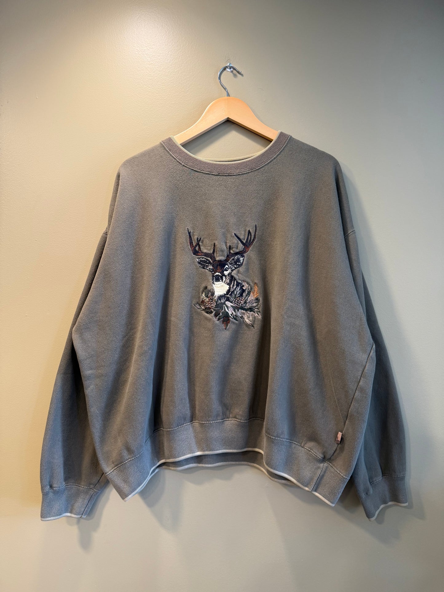 Vintage Whitetail Deer Green Embroidered Nature Sweatshirt- XXL