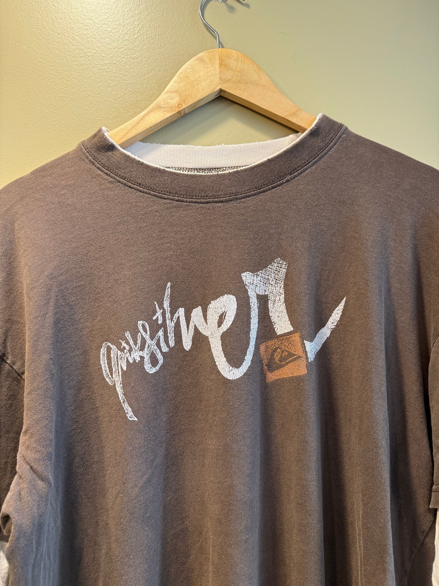 Vintage Quiksilver Surfwear Distressed Brown Long Sleeve T-Shirt- L
