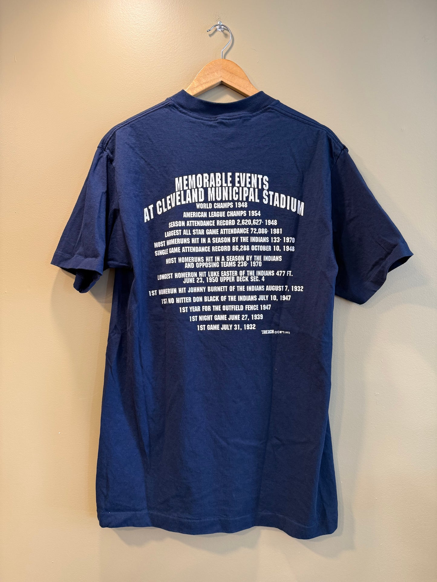 Vintage Cleveland Indians The Last Stand Municipal Stadium T-Shirt- L