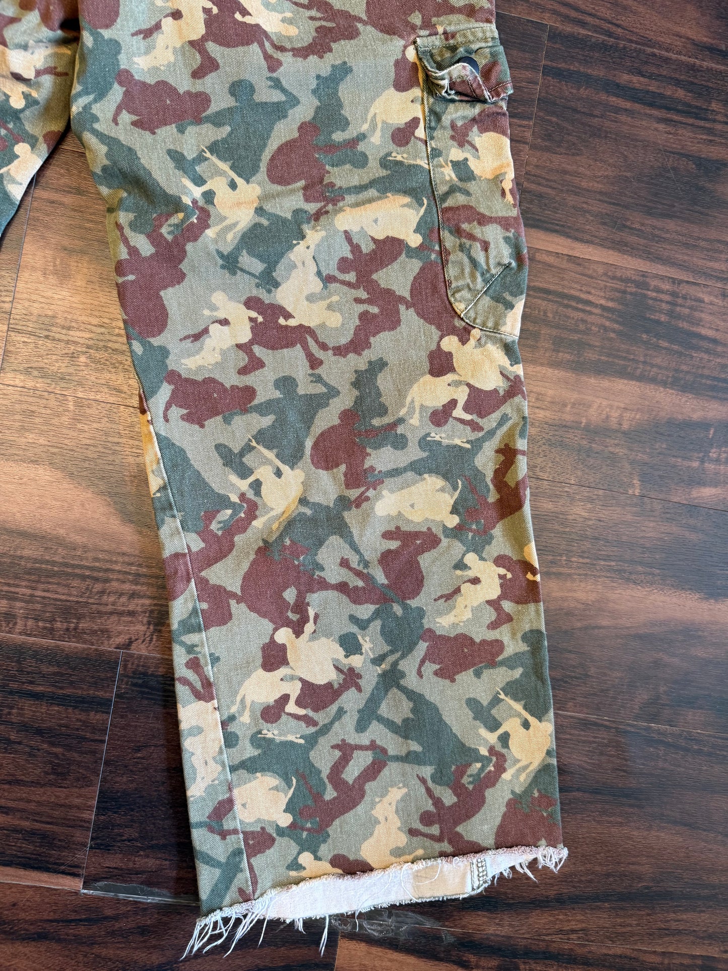 Vintage Gap Skateboard Camouflage Cargo Pants- 26x26