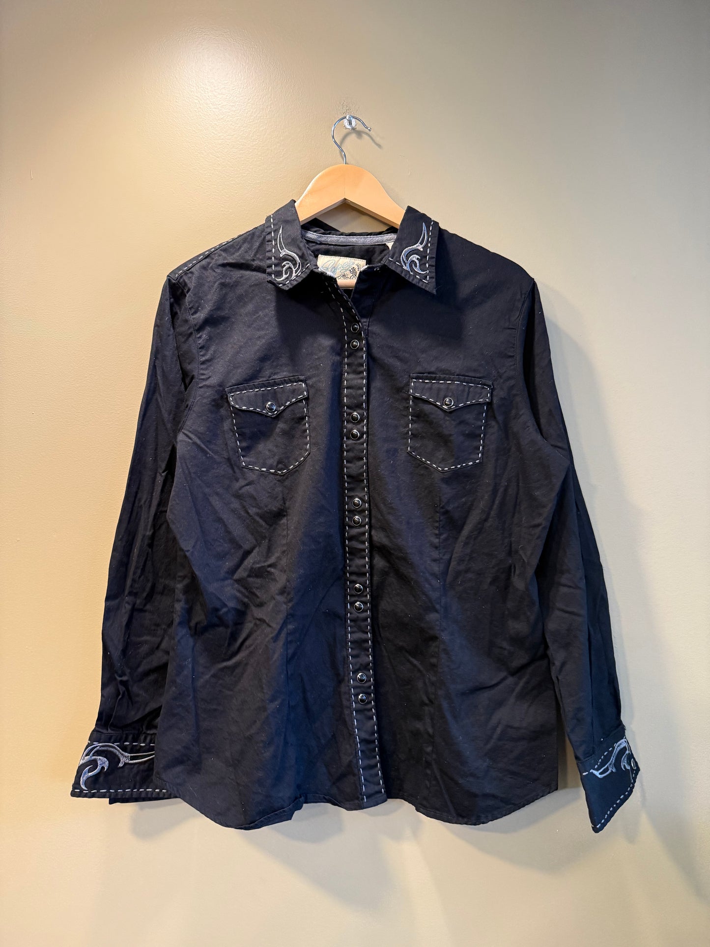 Vintage Roper Black Embroidered Western Button-Up Shirt- L